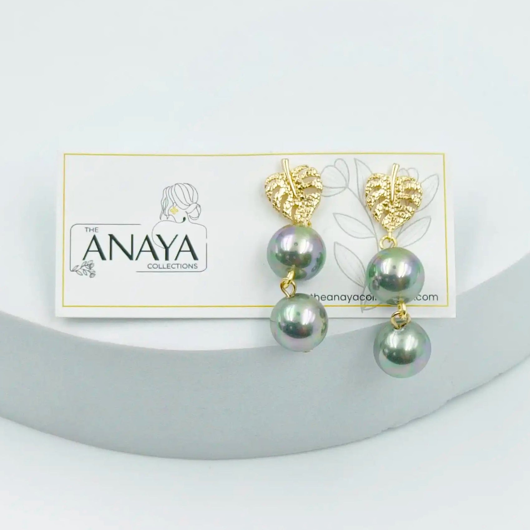 Leaf Shell Pearl Earrings