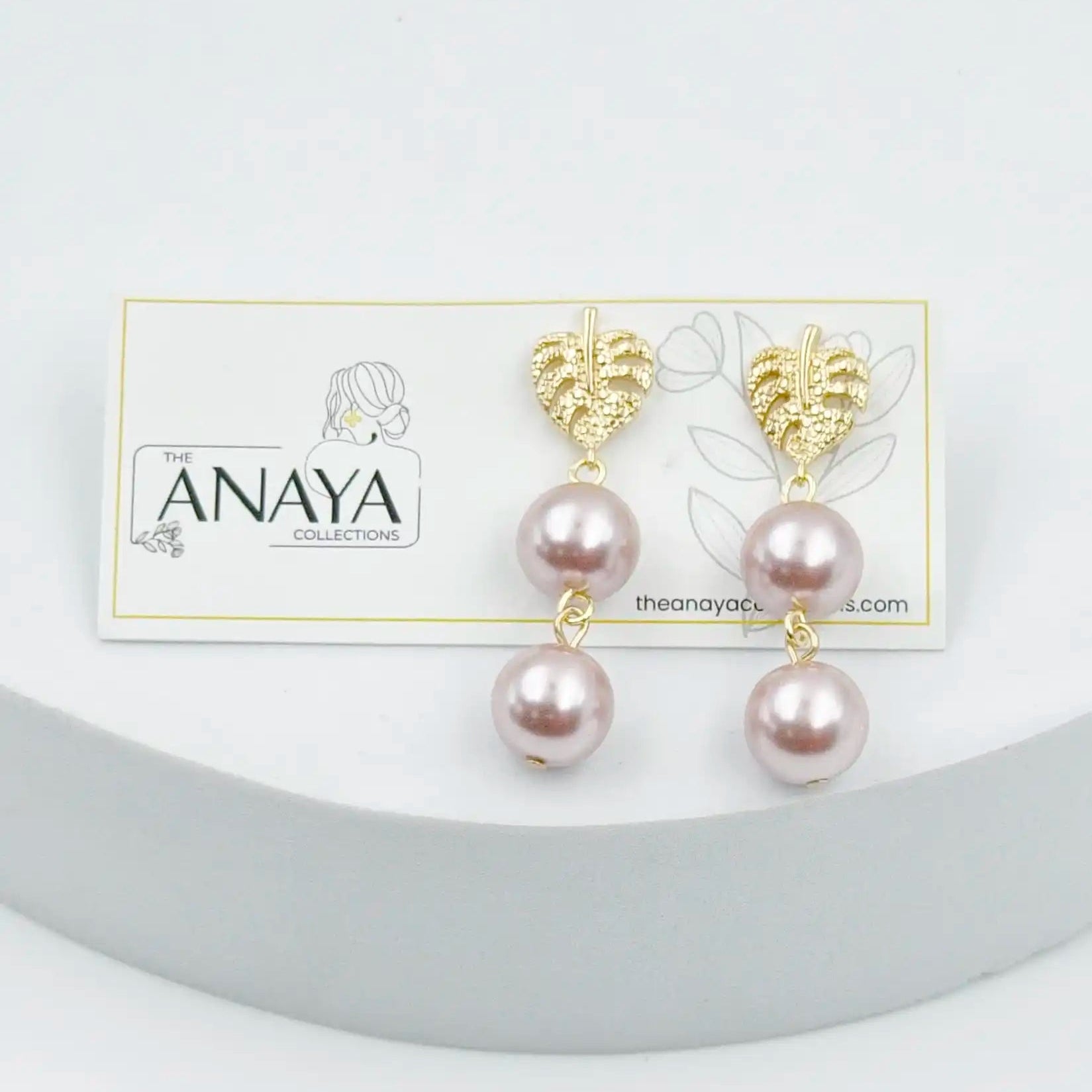 Leaf Shell Pearl Earrings