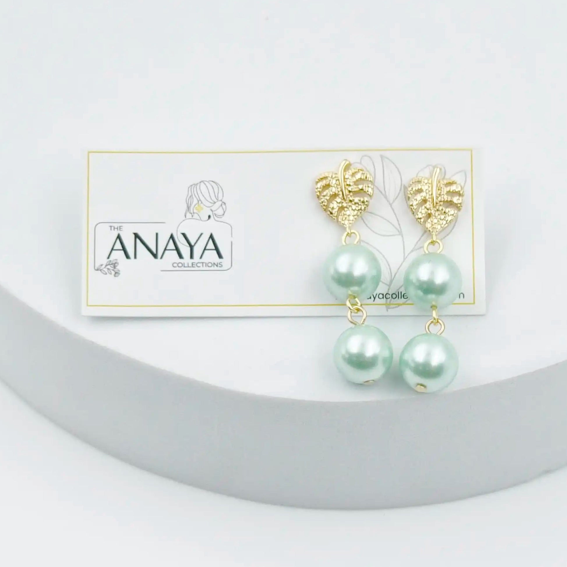 Leaf Shell Pearl Earrings