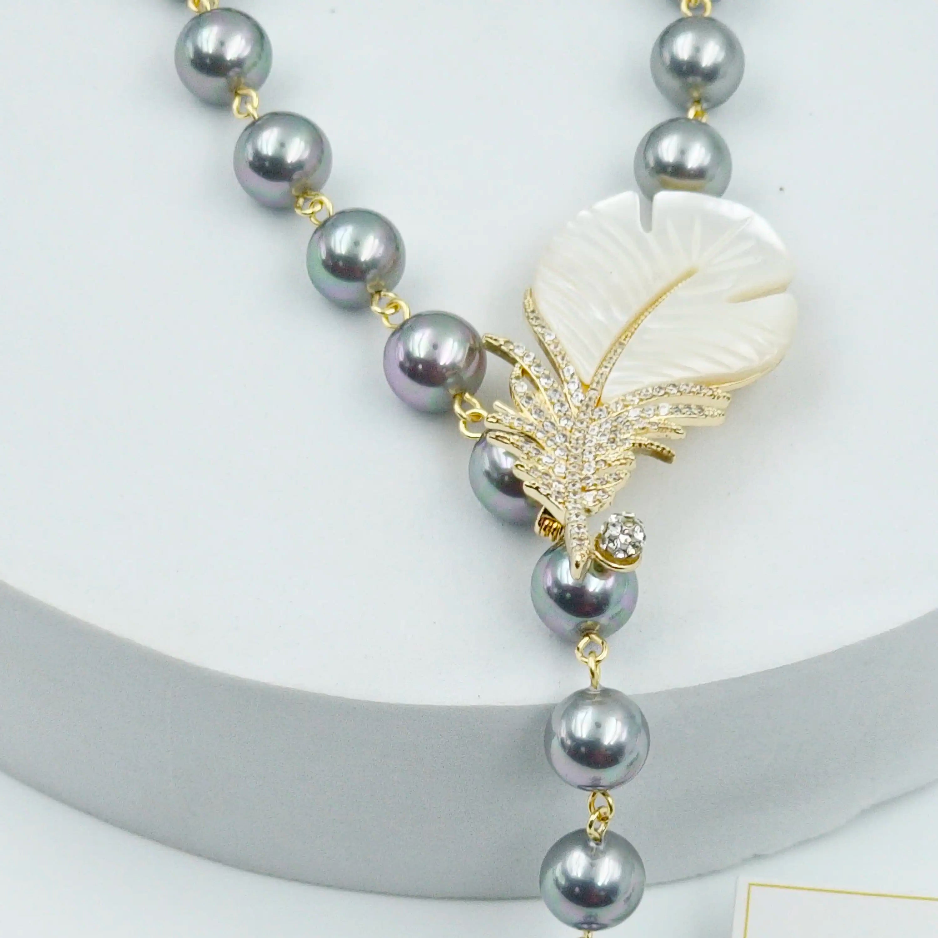 MOP Feather Luxe Set