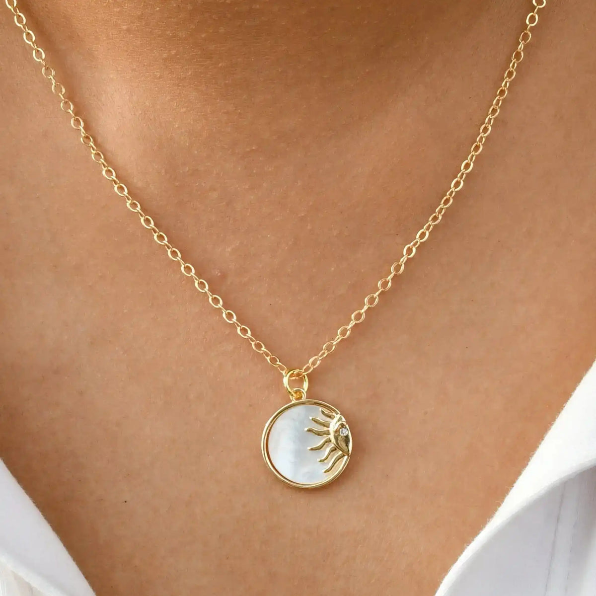 MOP Sun Oval Pendant Chain