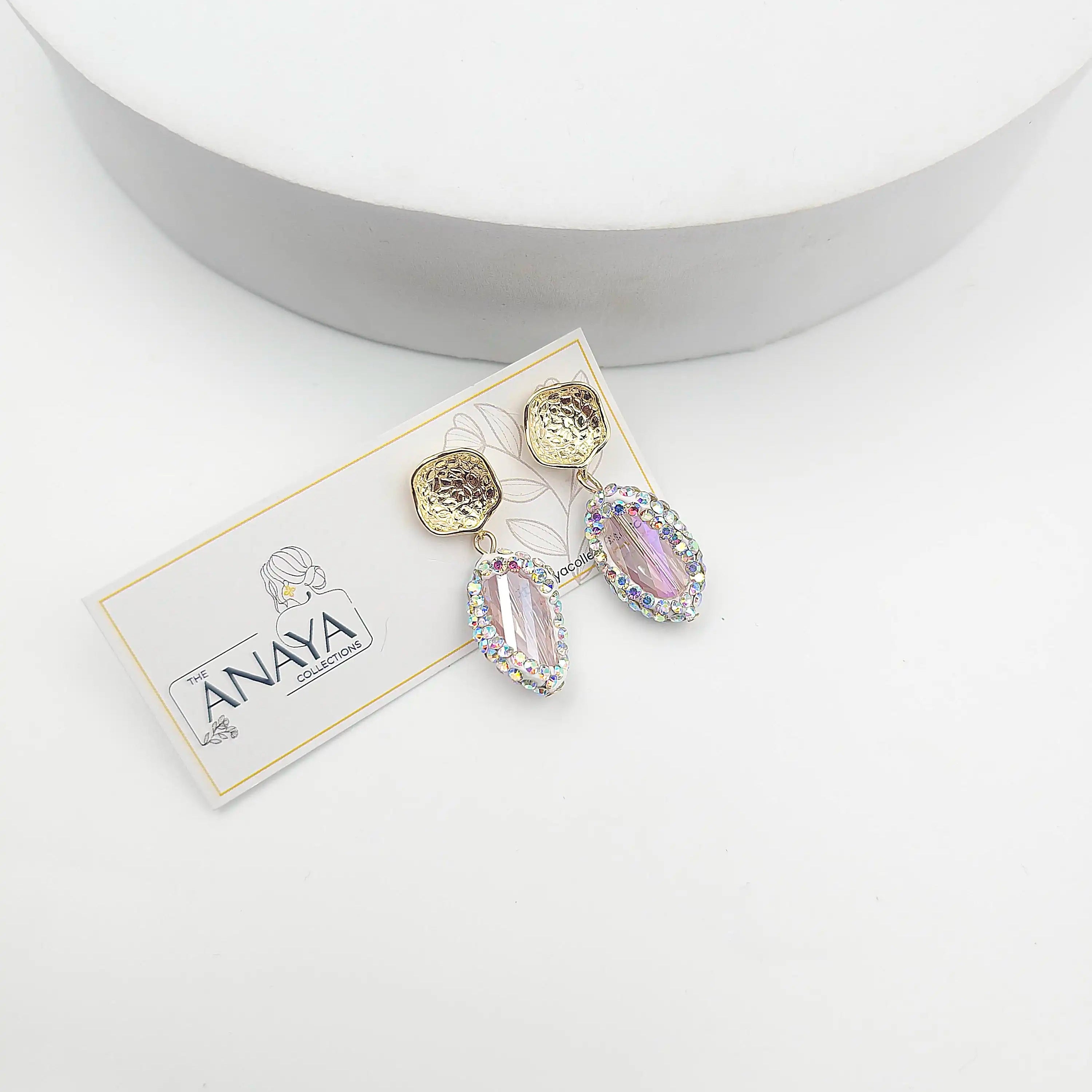 Mystic Shell Pearl Necklace Set