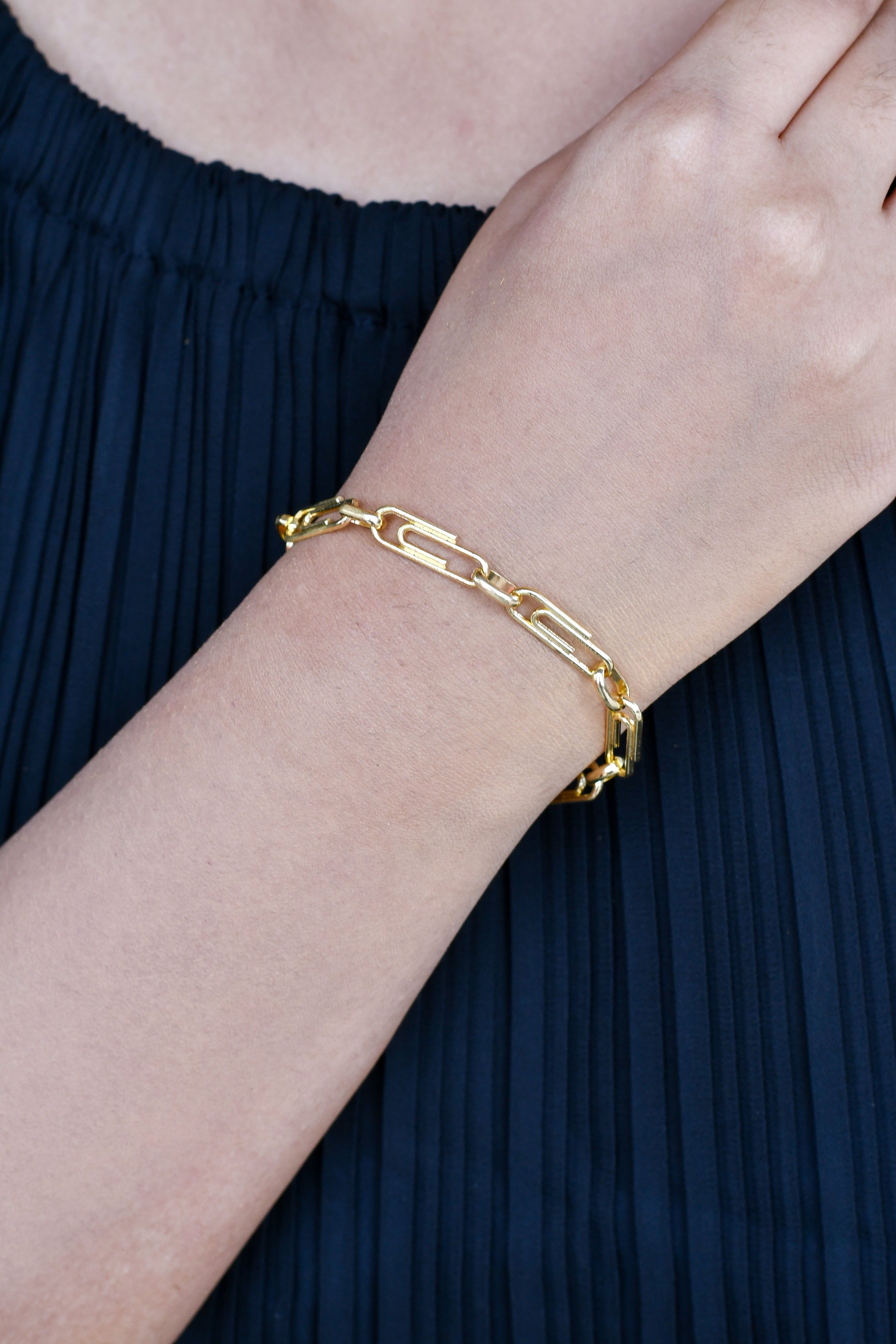 Paperclip Secure Bracelet 4