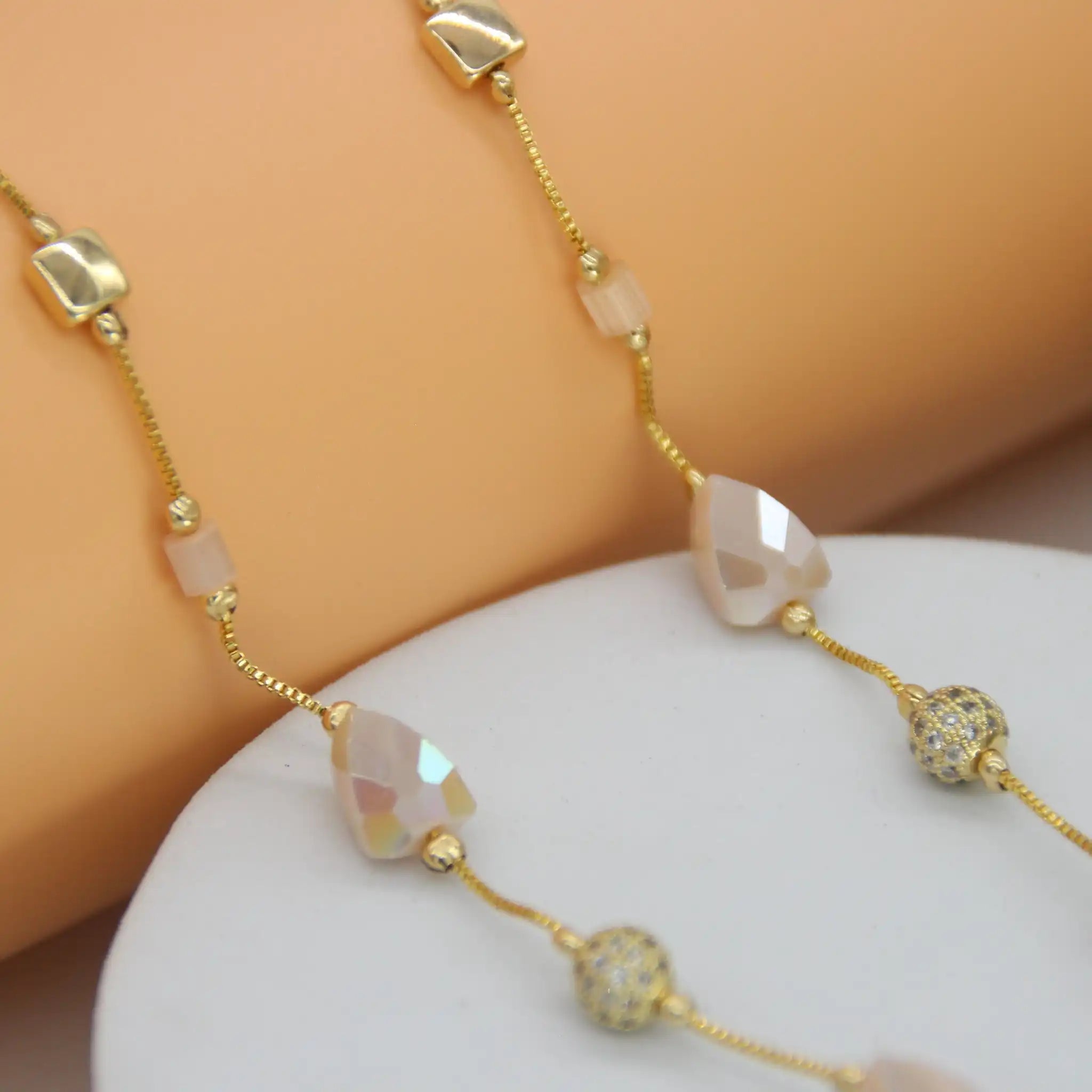 Pebble Harmony Dainty Necklace