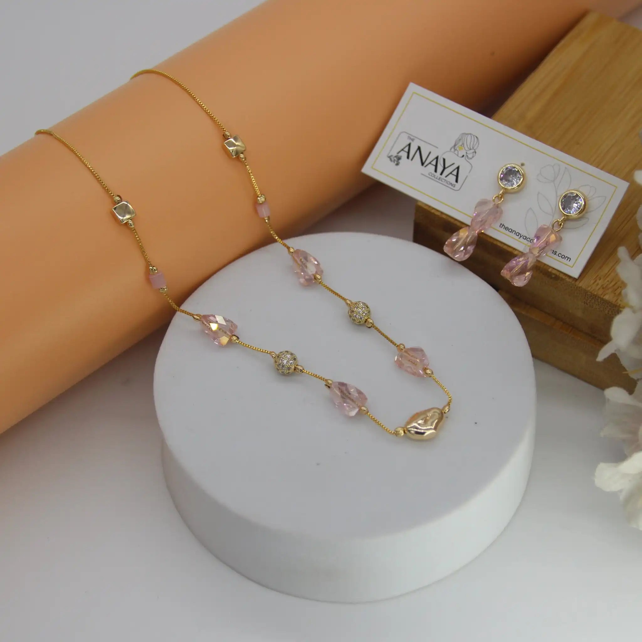 Pebble Harmony Dainty Necklace Set