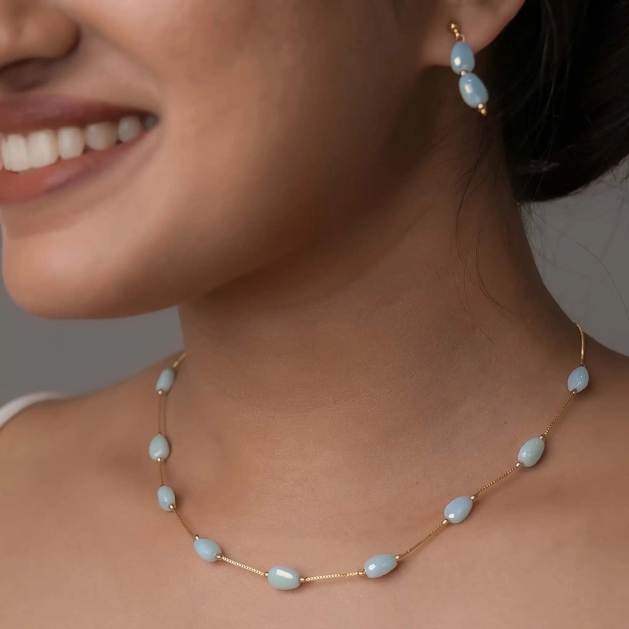 Pebbled Dainty Necklace