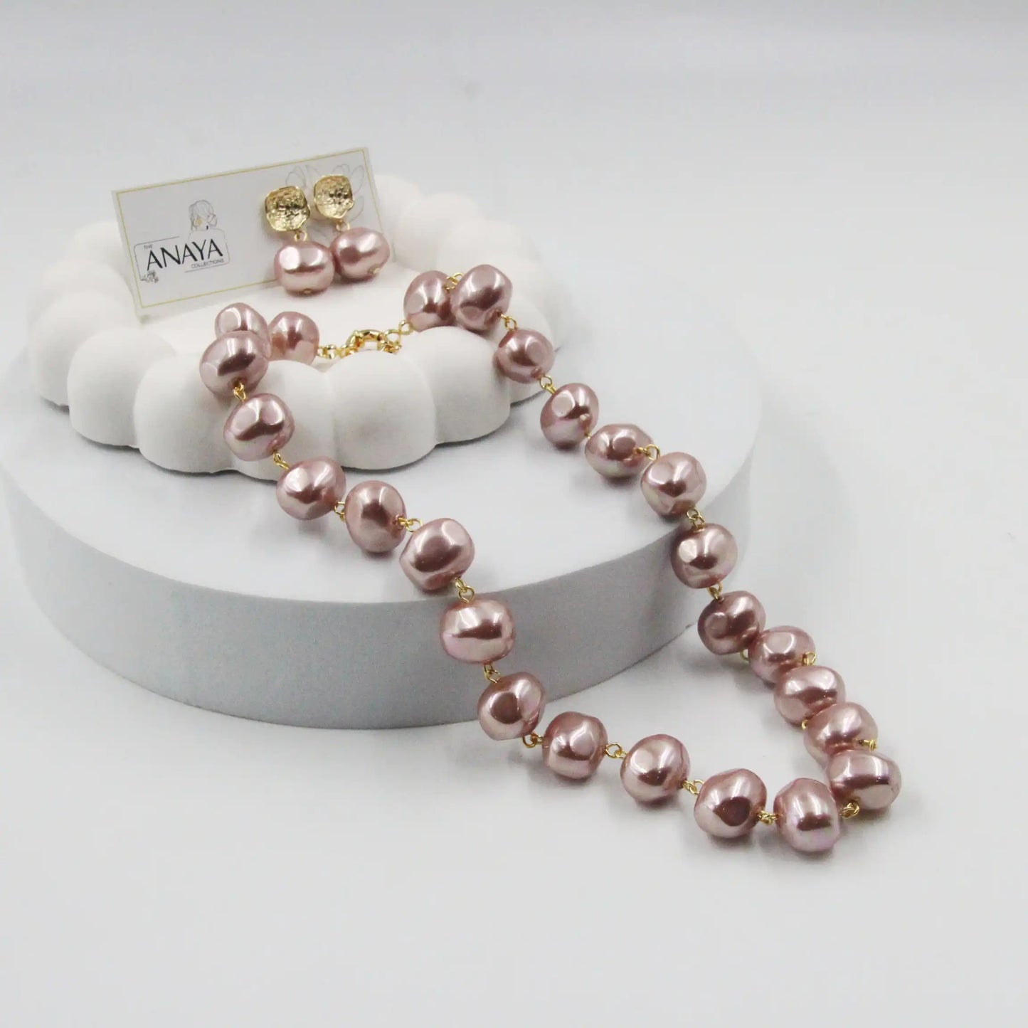 Uncut Shell Pearl Set