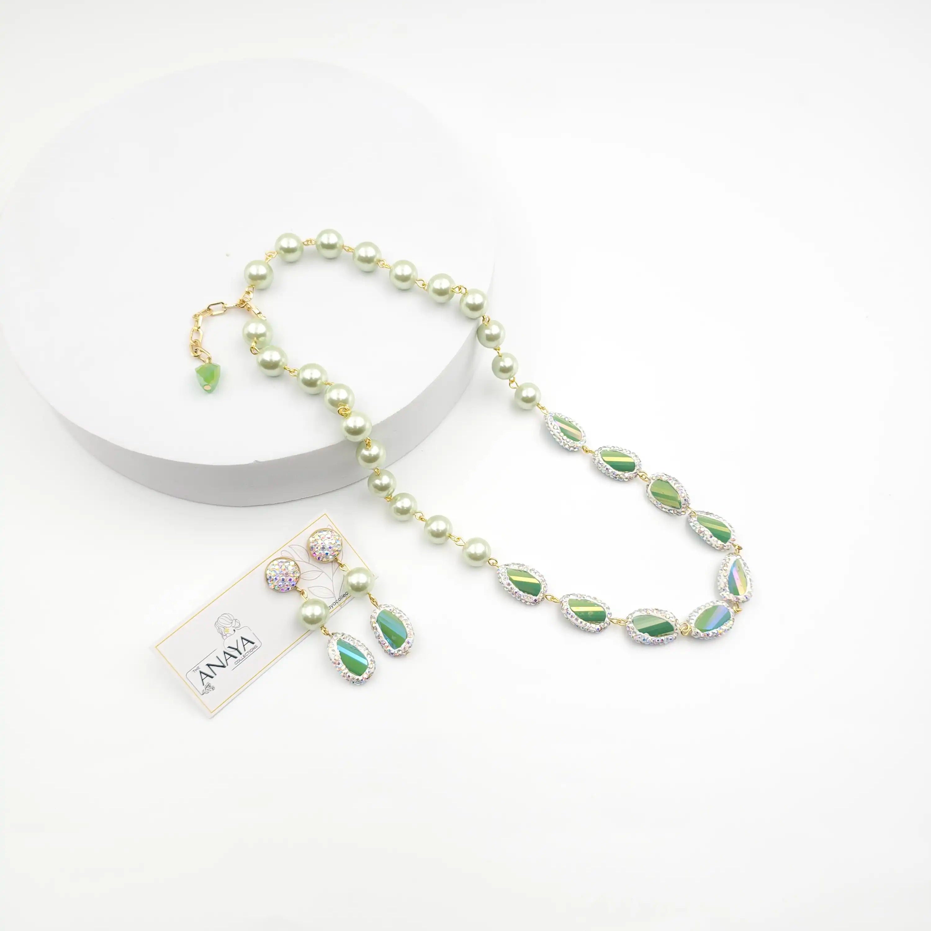 Regal Luxe Pearl Set