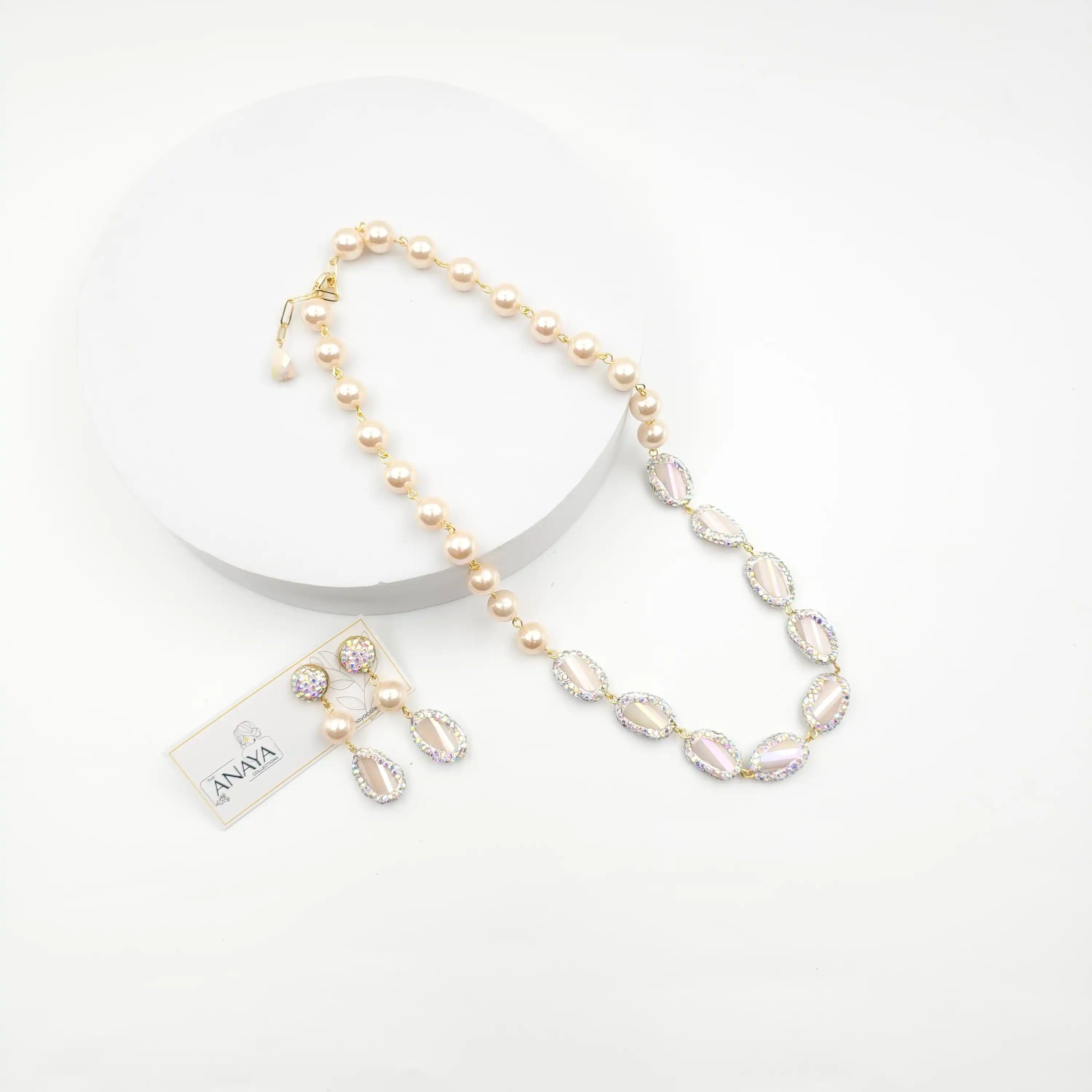 Regal Luxe Pearl Set