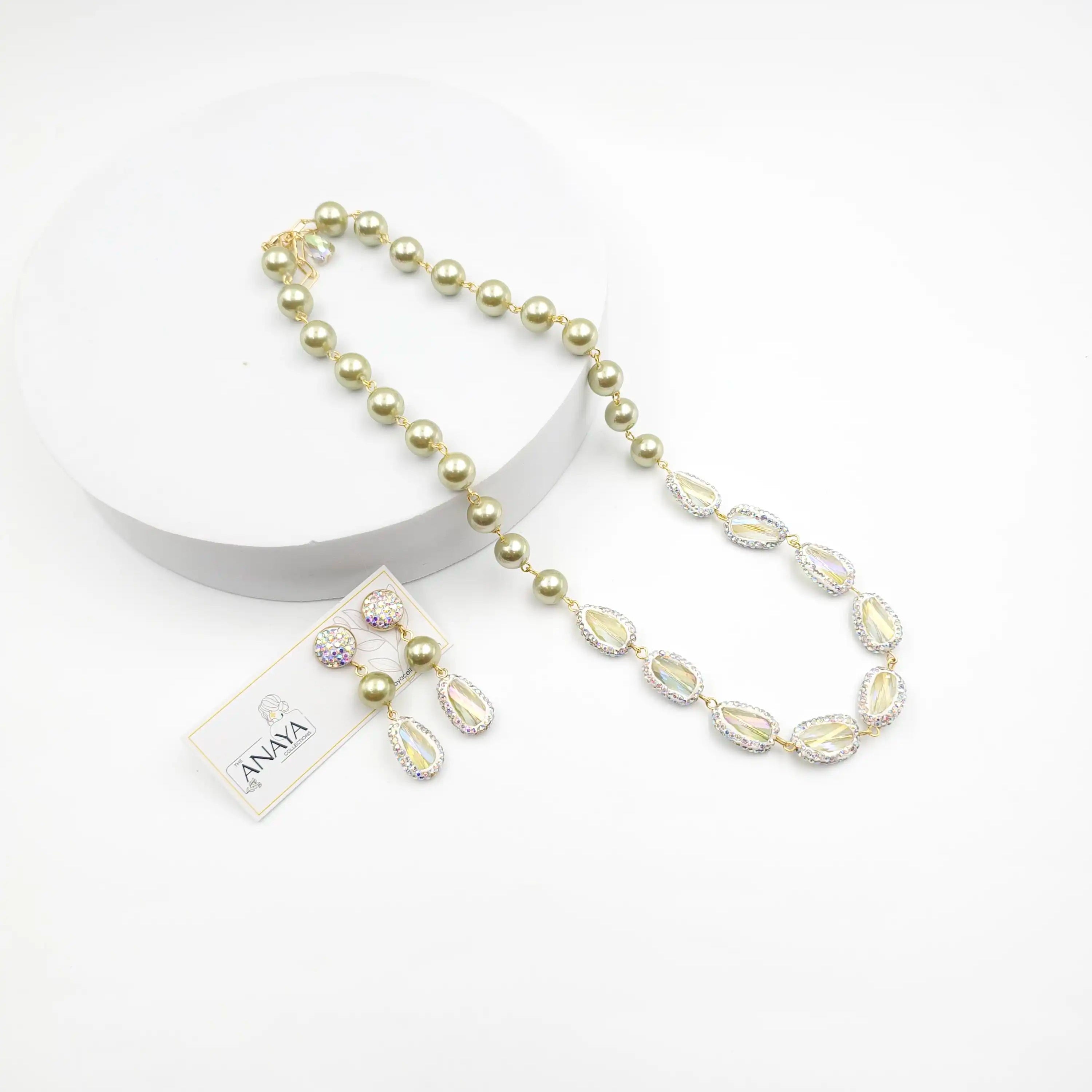 Regal Luxe Pearl Set