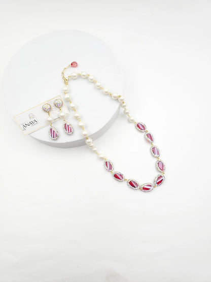 Regal Luxe Pearl Set