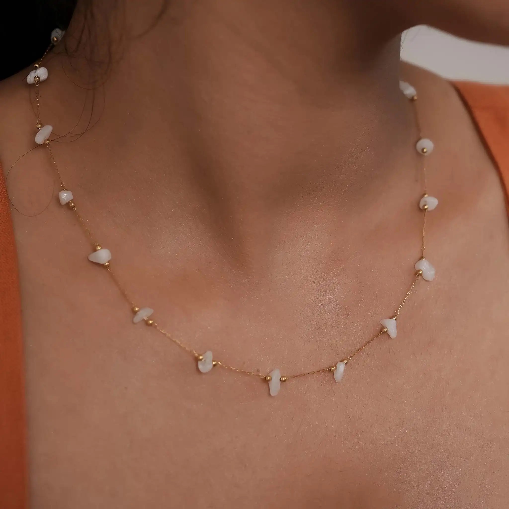 Rose Quartz Chipped Necklace