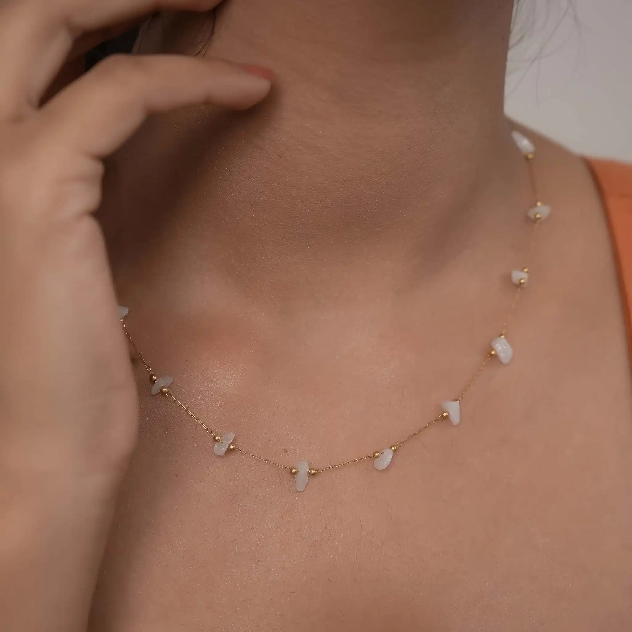 Rose Quartz Chipped Necklace