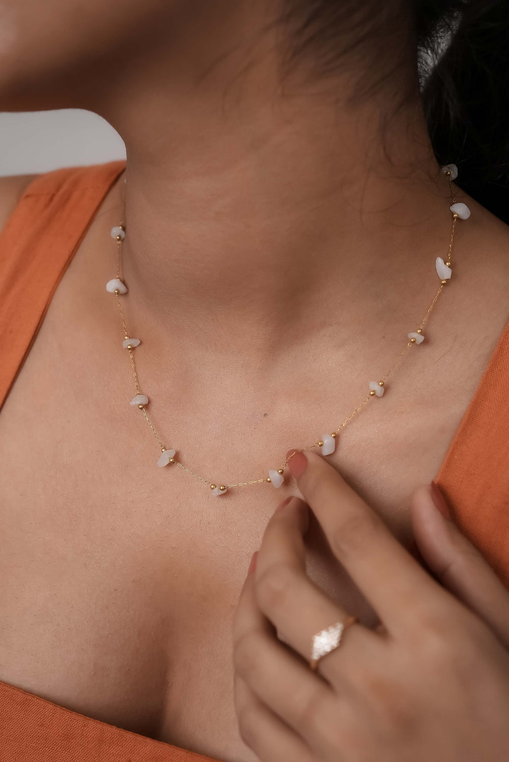 Rose Quartz Chipped Necklace