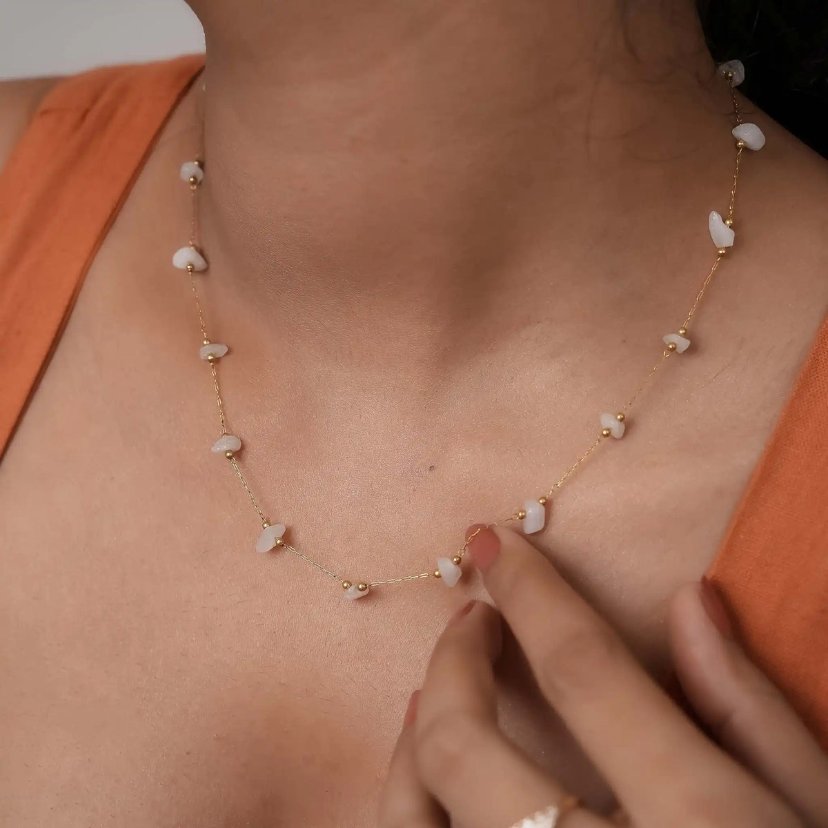 Rose Quartz Chipped Necklace
