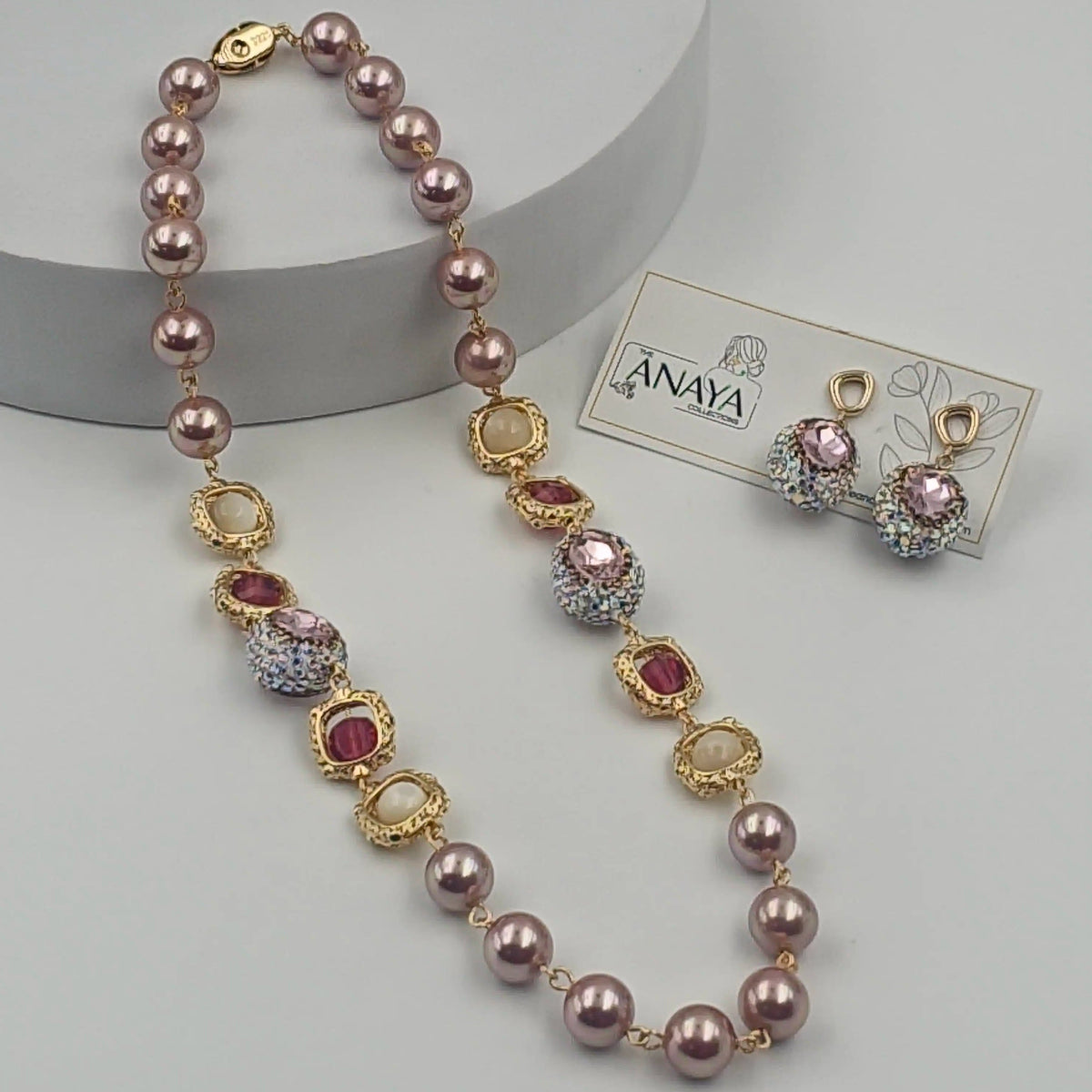 Shell Pearl Royal Elegance Luxury Necklace Set