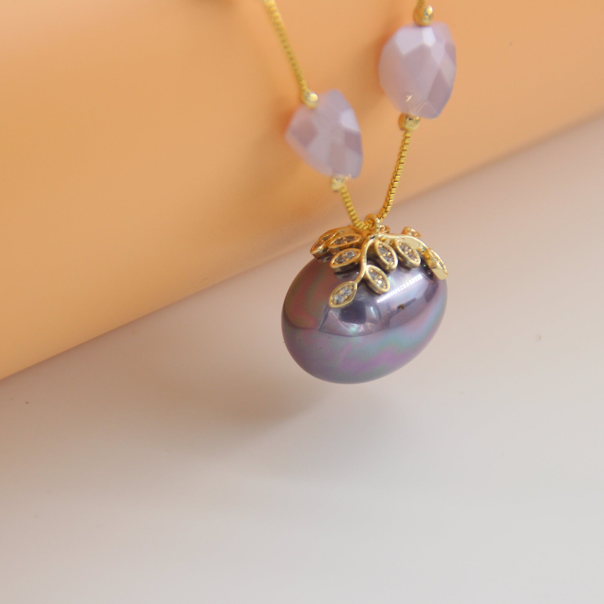 Shell Pearl Delight Dainty Necklace Purple 2