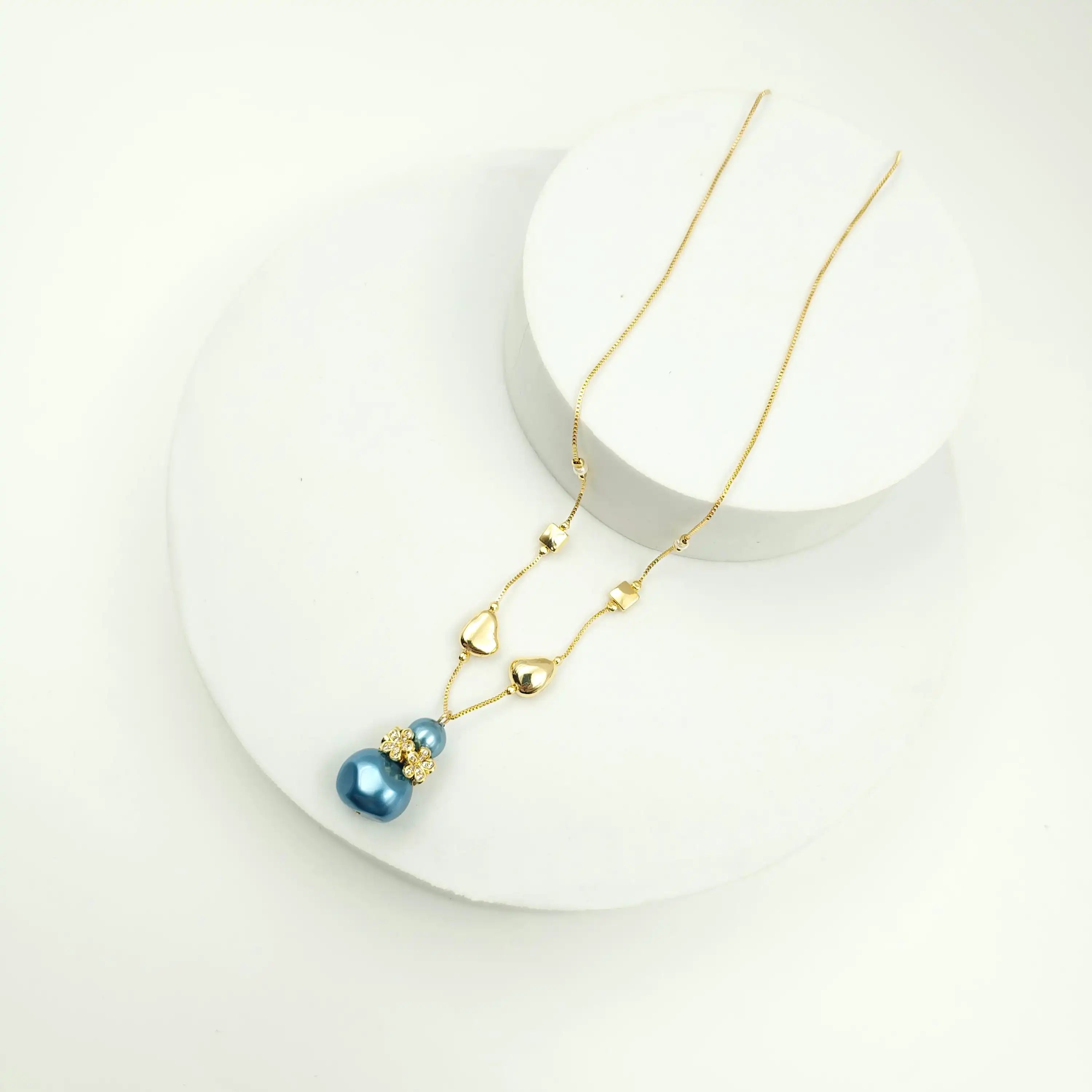 Shell Pearl Garden Dainty Necklace