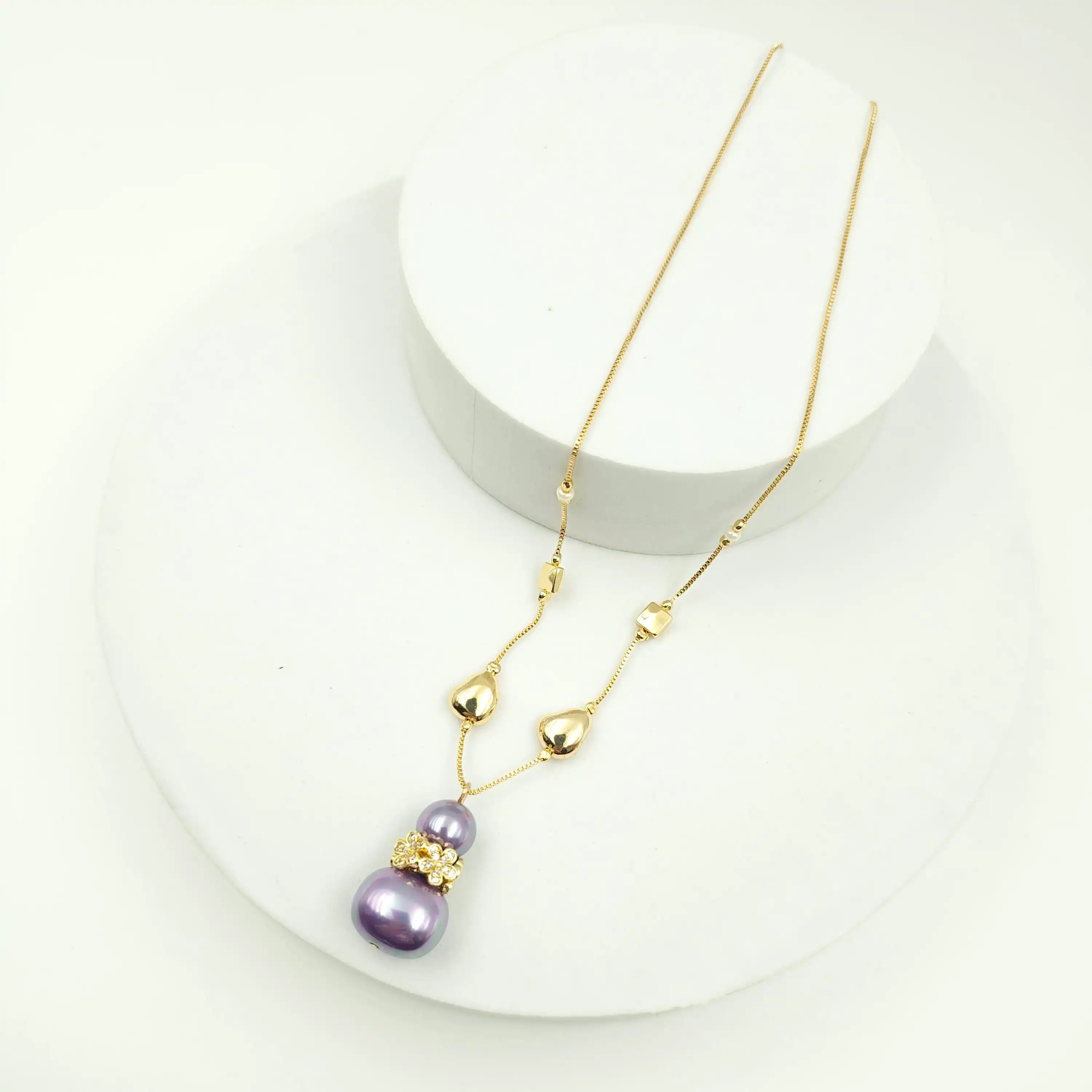 Shell Pearl Garden Dainty Necklace