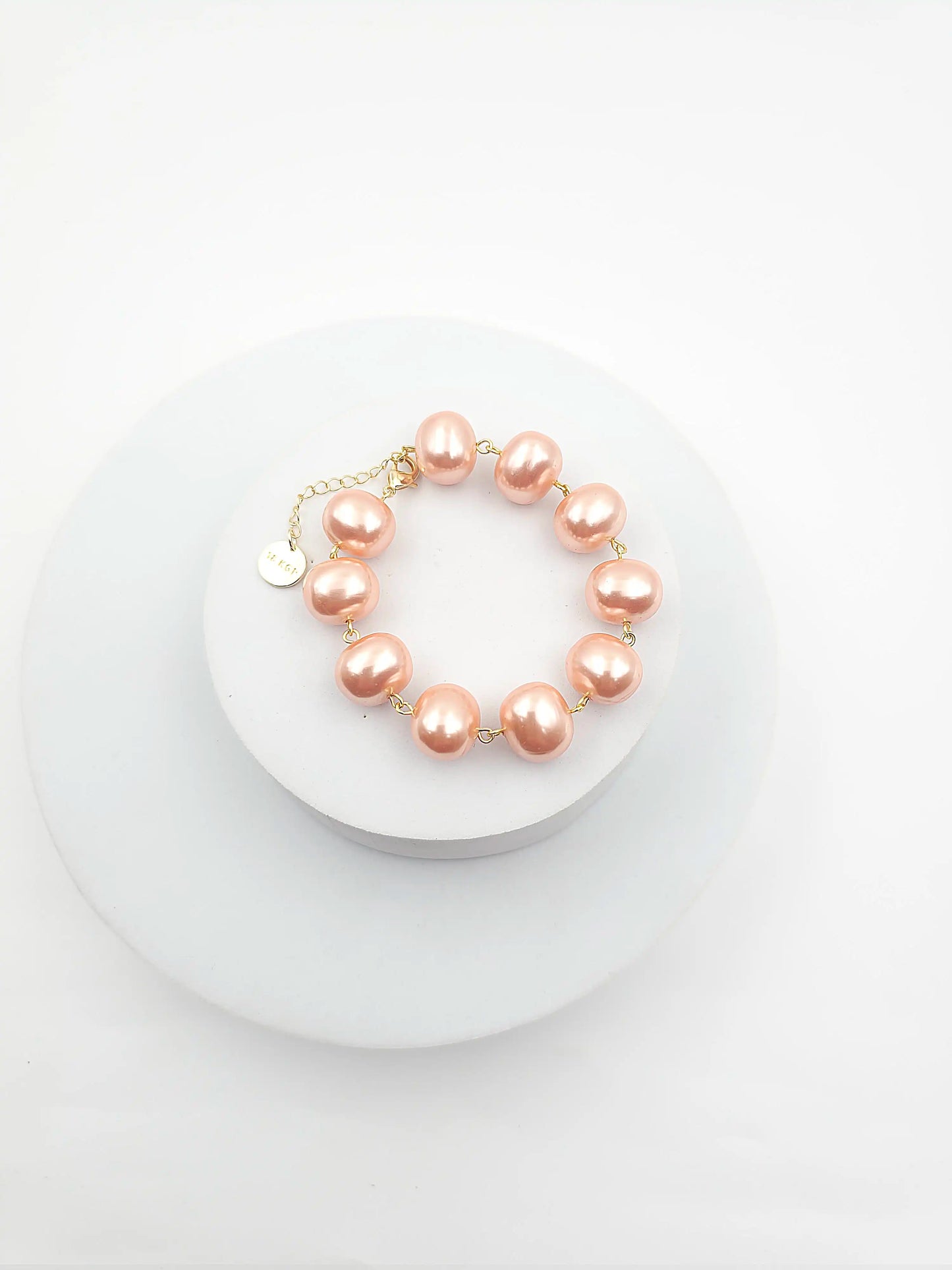 Shell Pearl Bracelet