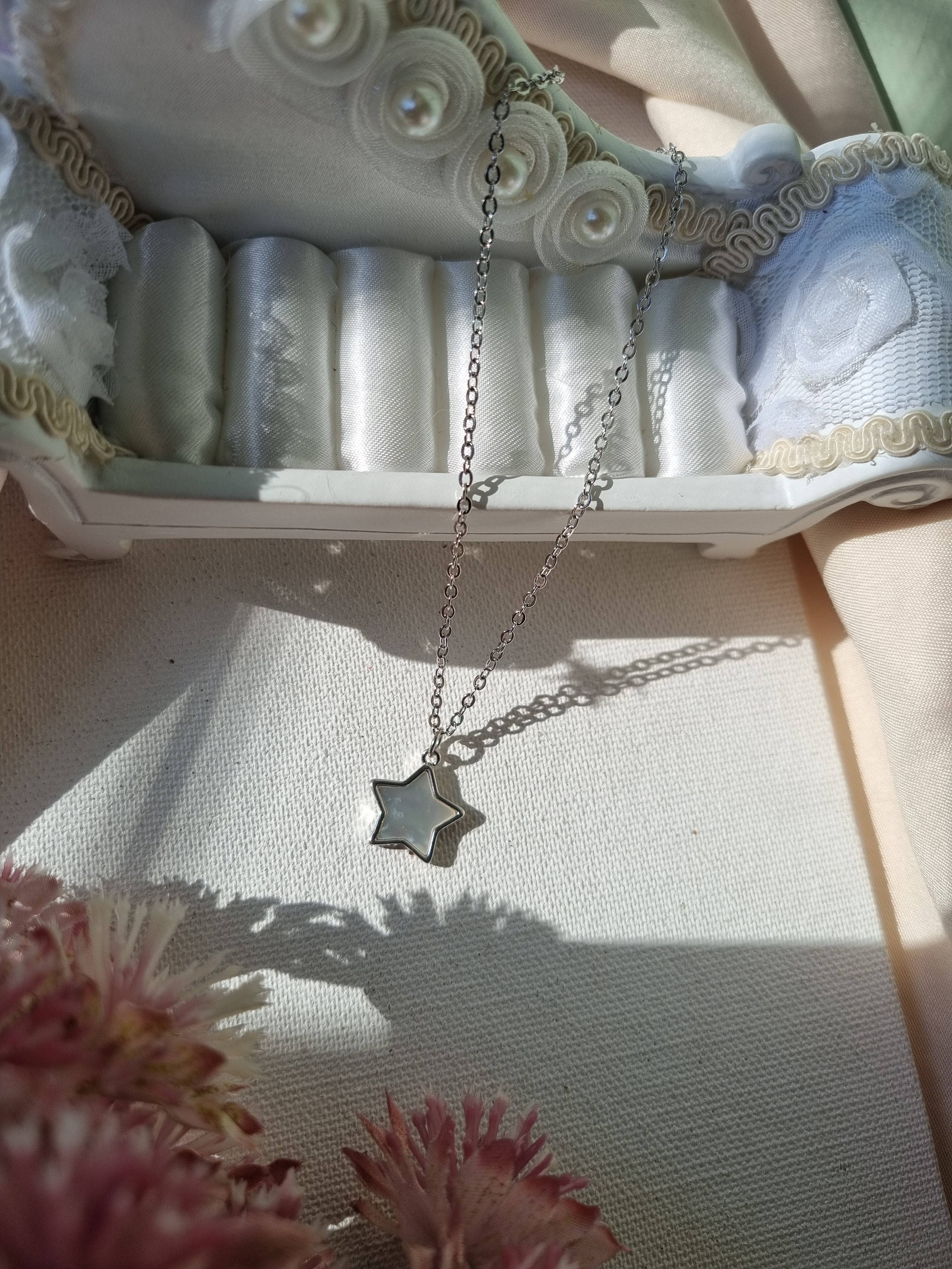 Silver Star Pendant Mother Of Pearl Chain 1