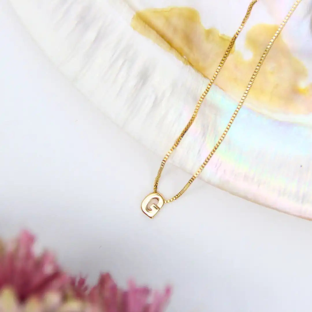 Small Alphabet Pendant Chain