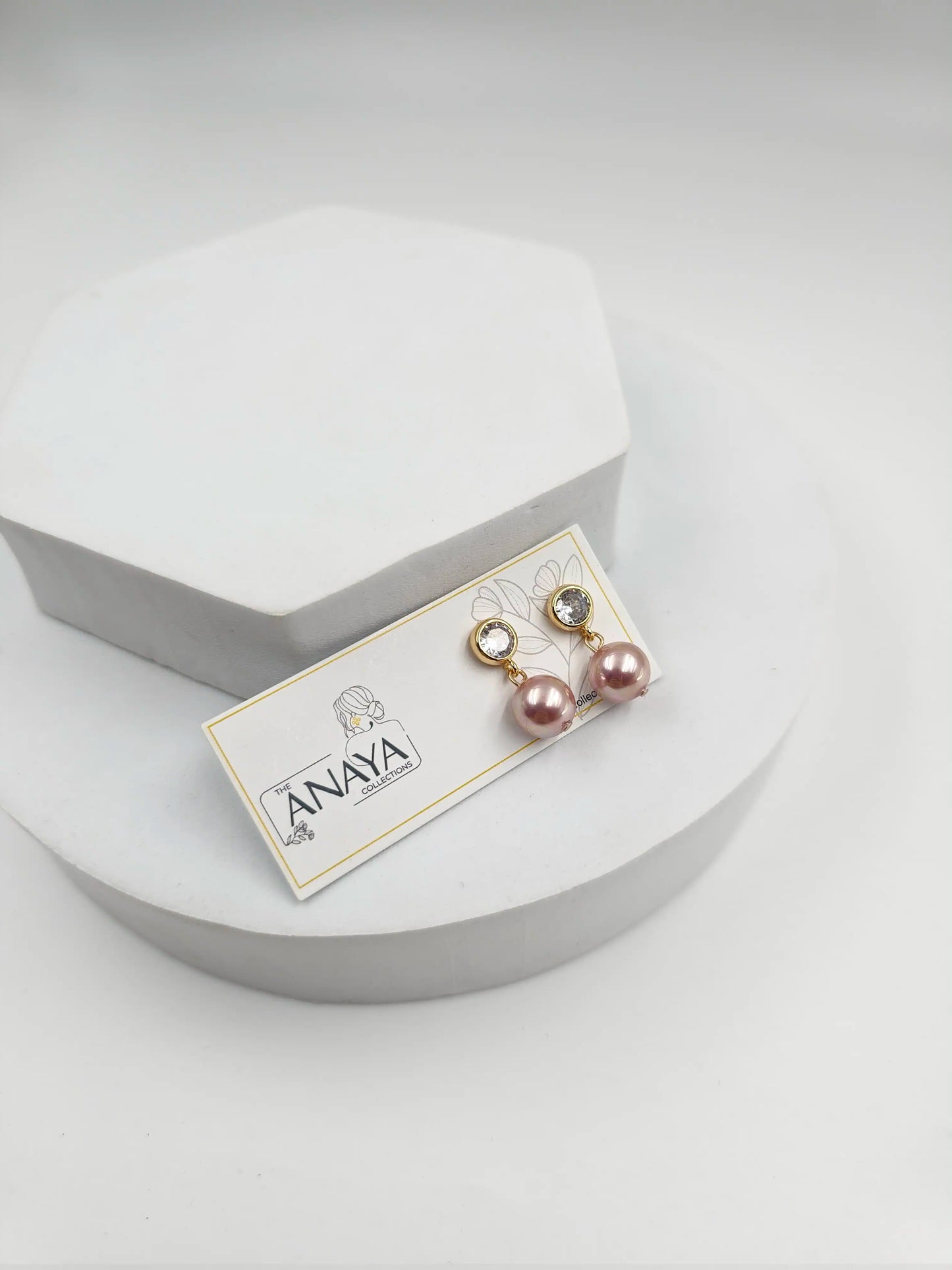 Small Shell Pearl Necklace Set