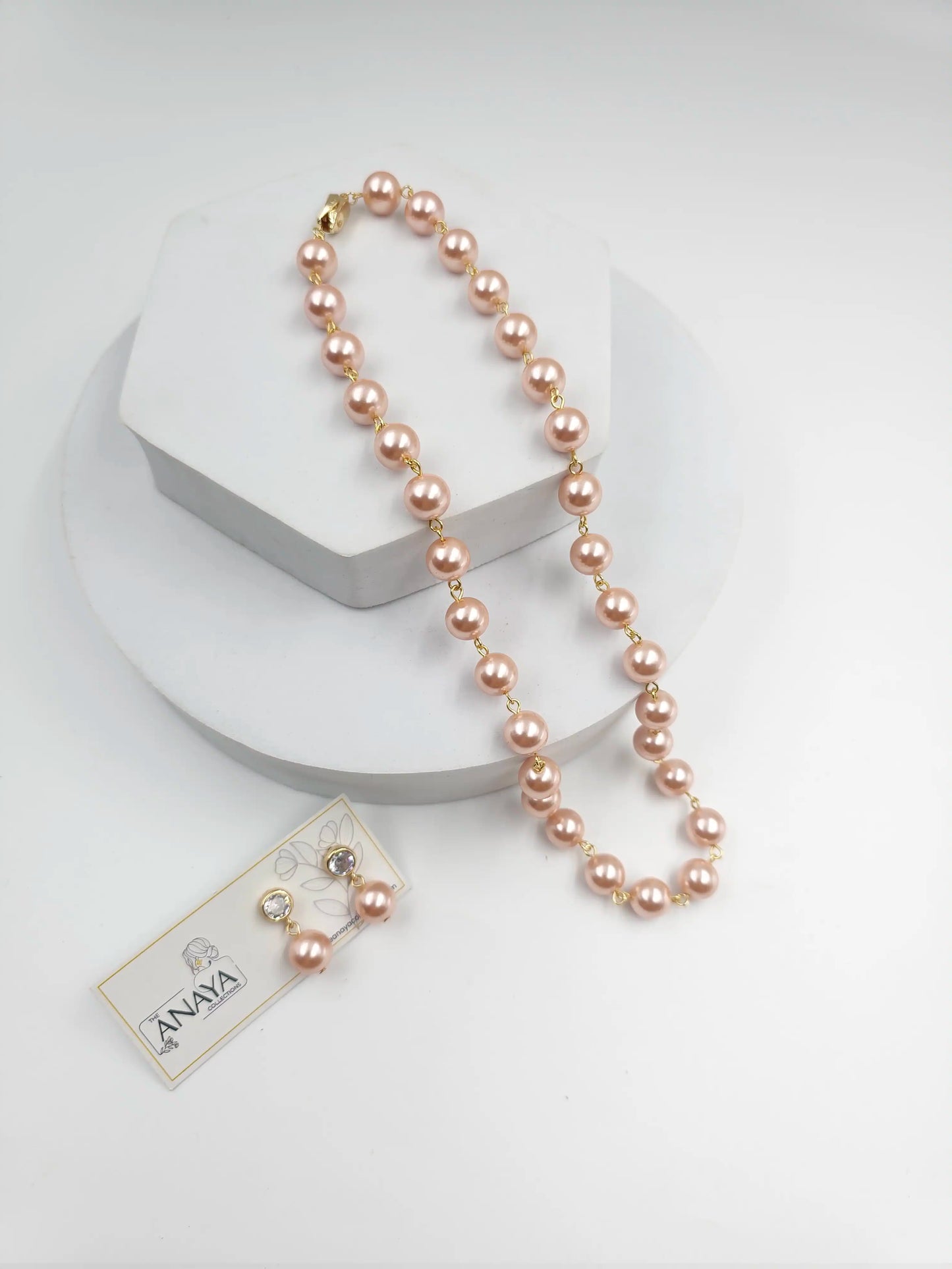 Small Shell Pearl Necklace Set