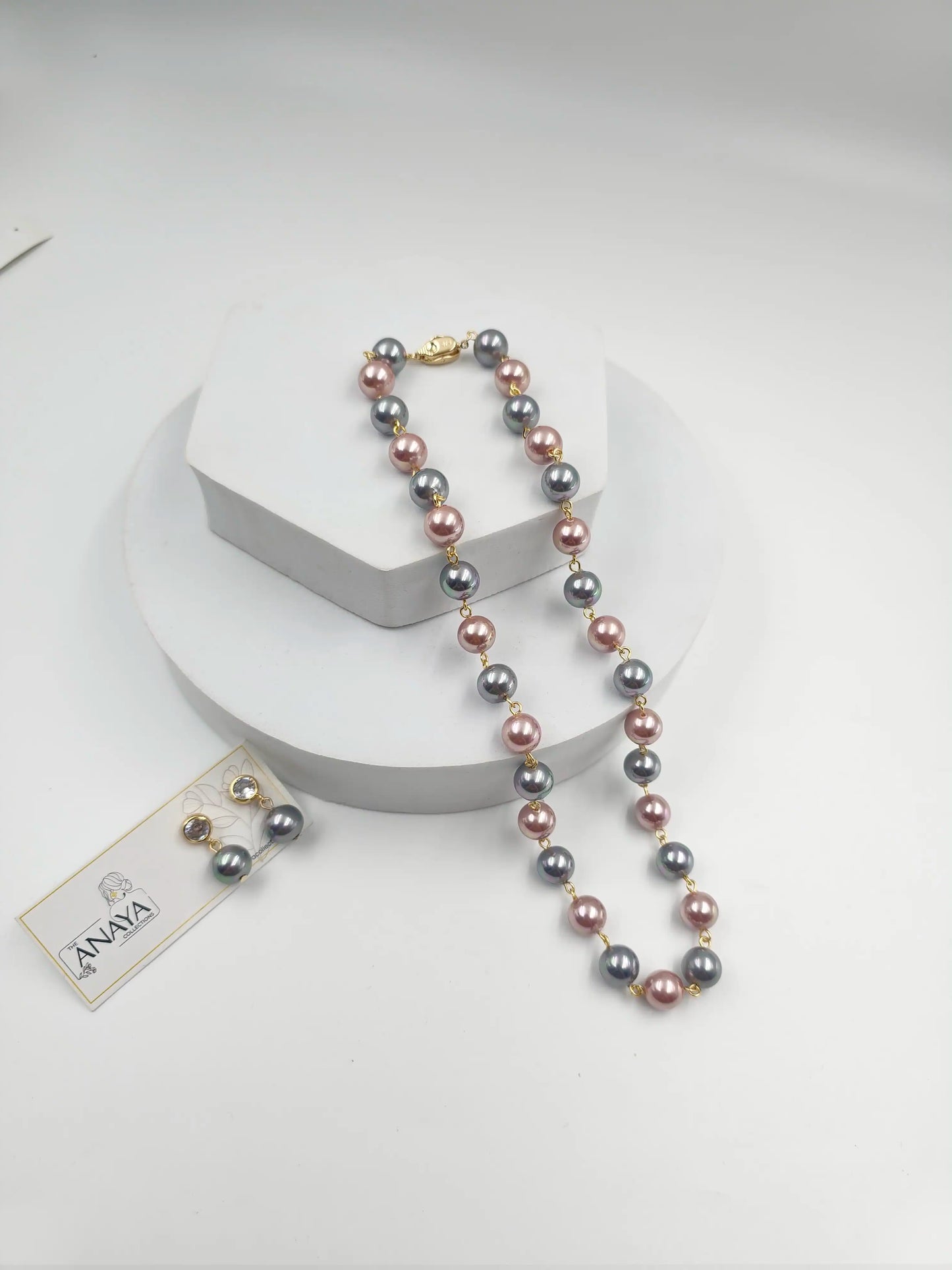 Small Shell Pearl Necklace Set