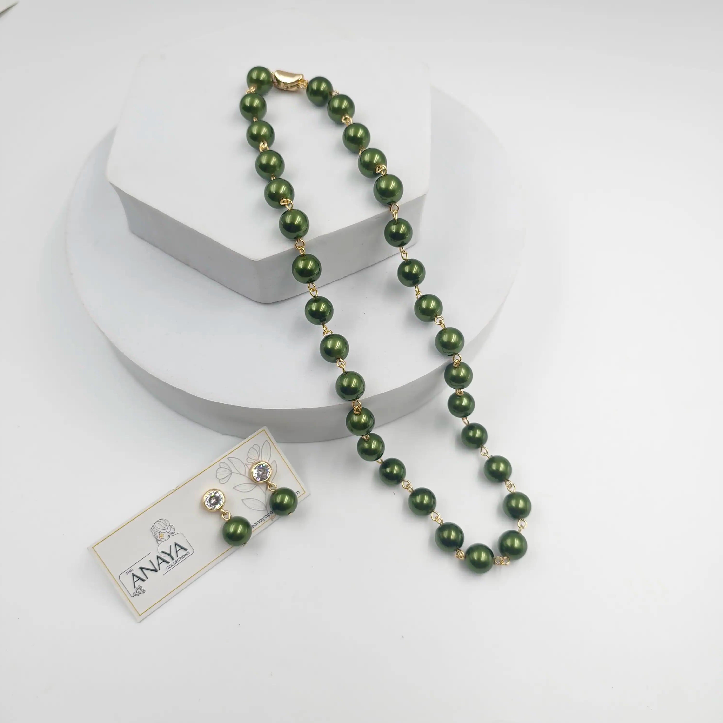 Small Shell Pearl Necklace Set