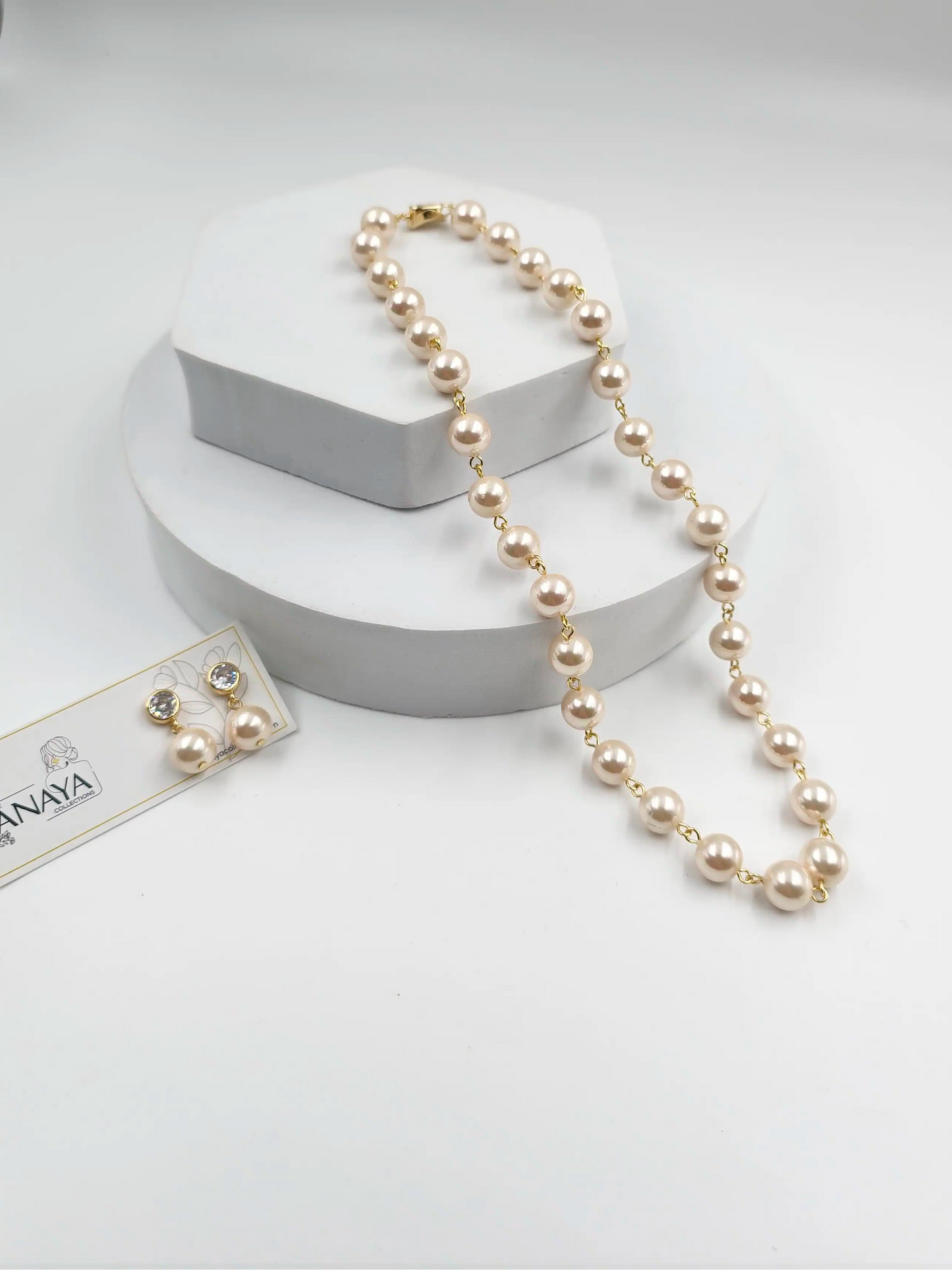 Small Shell Pearl Necklace Set
