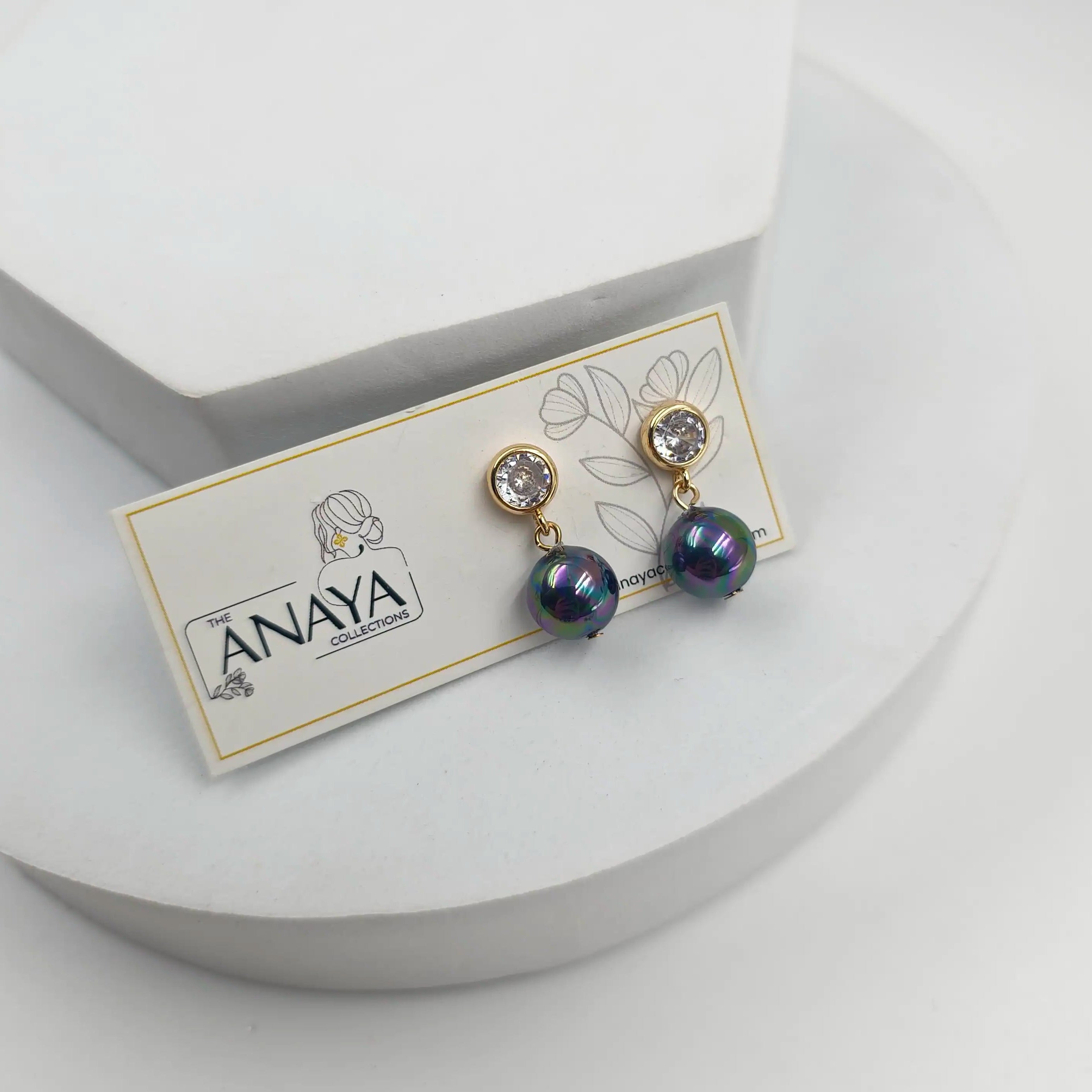 Small Shell Pearl Necklace Set
