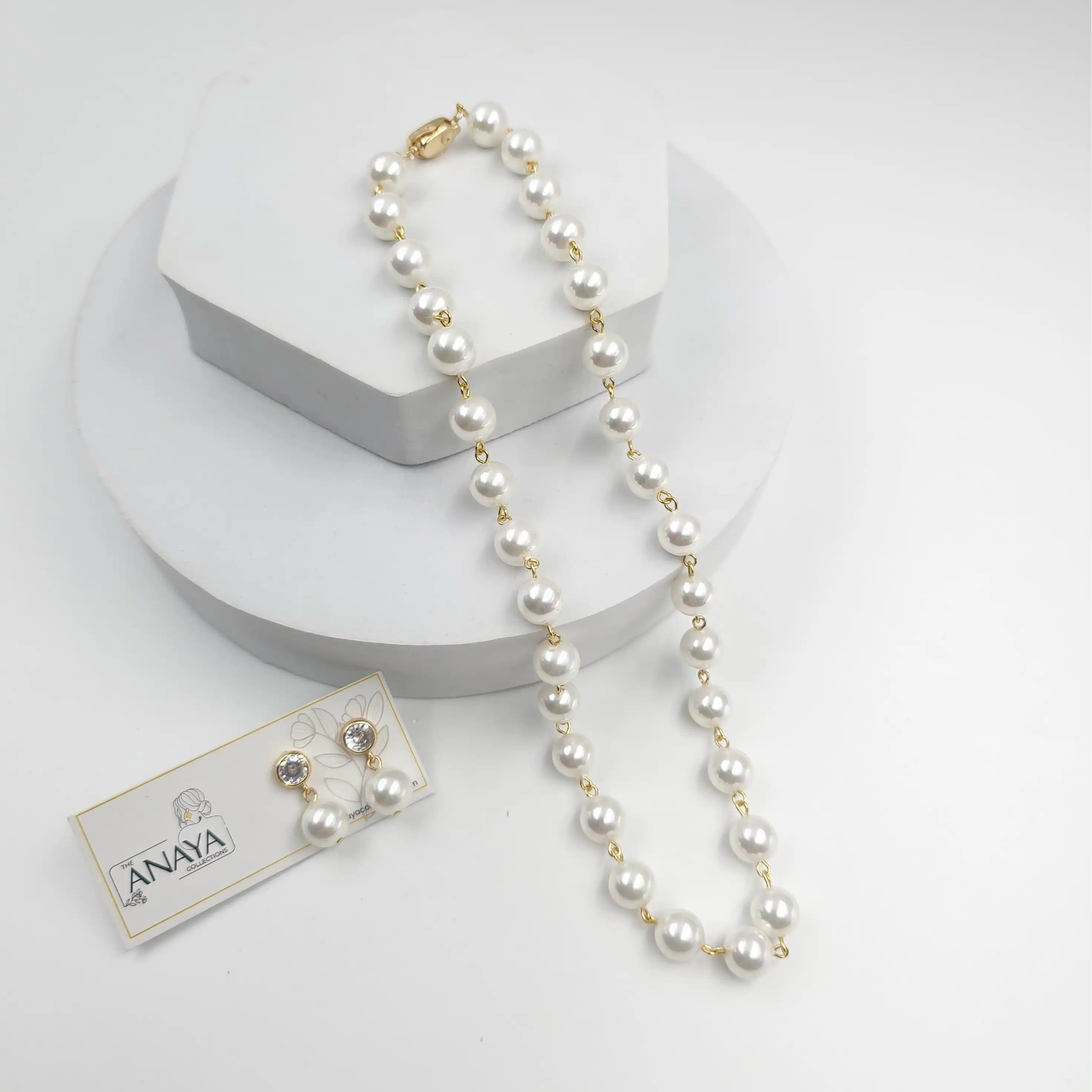 Small Shell Pearl Necklace Set