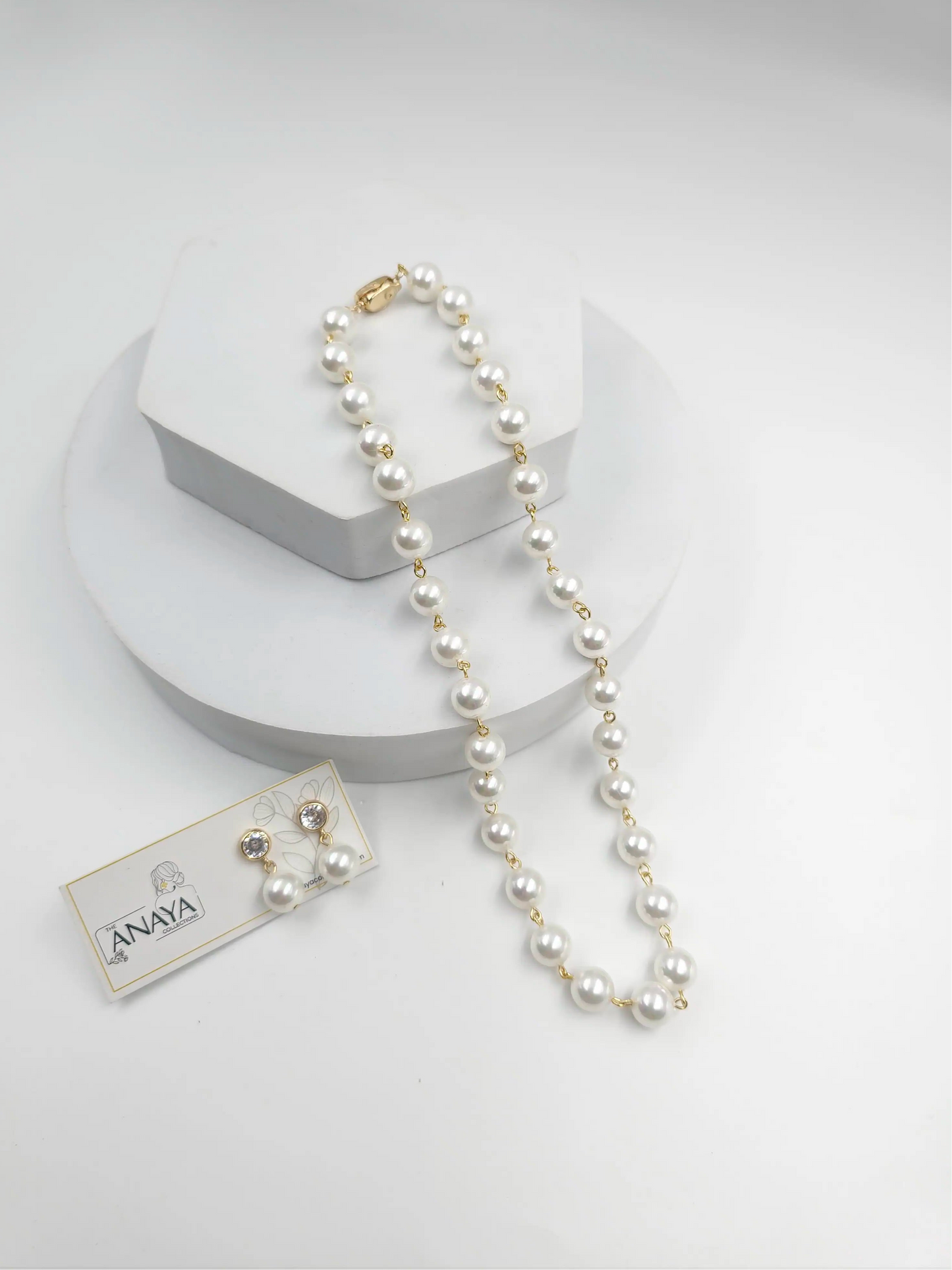 Small Shell Pearl Necklace Set