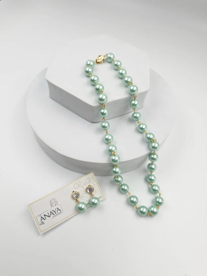 Small Shell Pearl Necklace Set