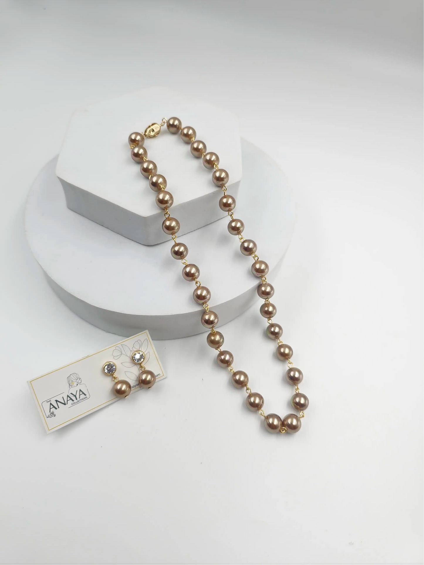 Small Shell Pearl Necklace Set