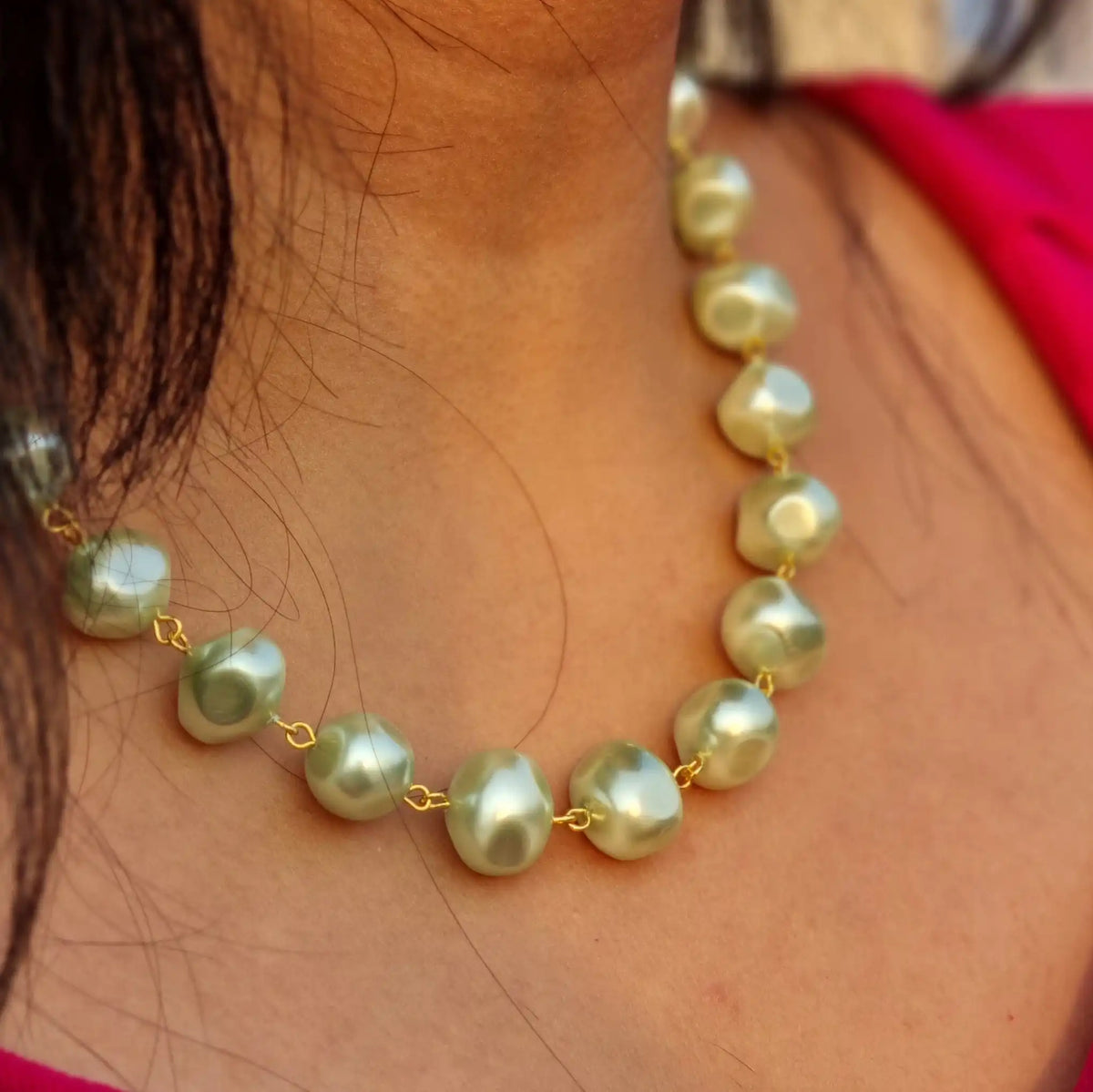 Uncut Shell Pearl Set