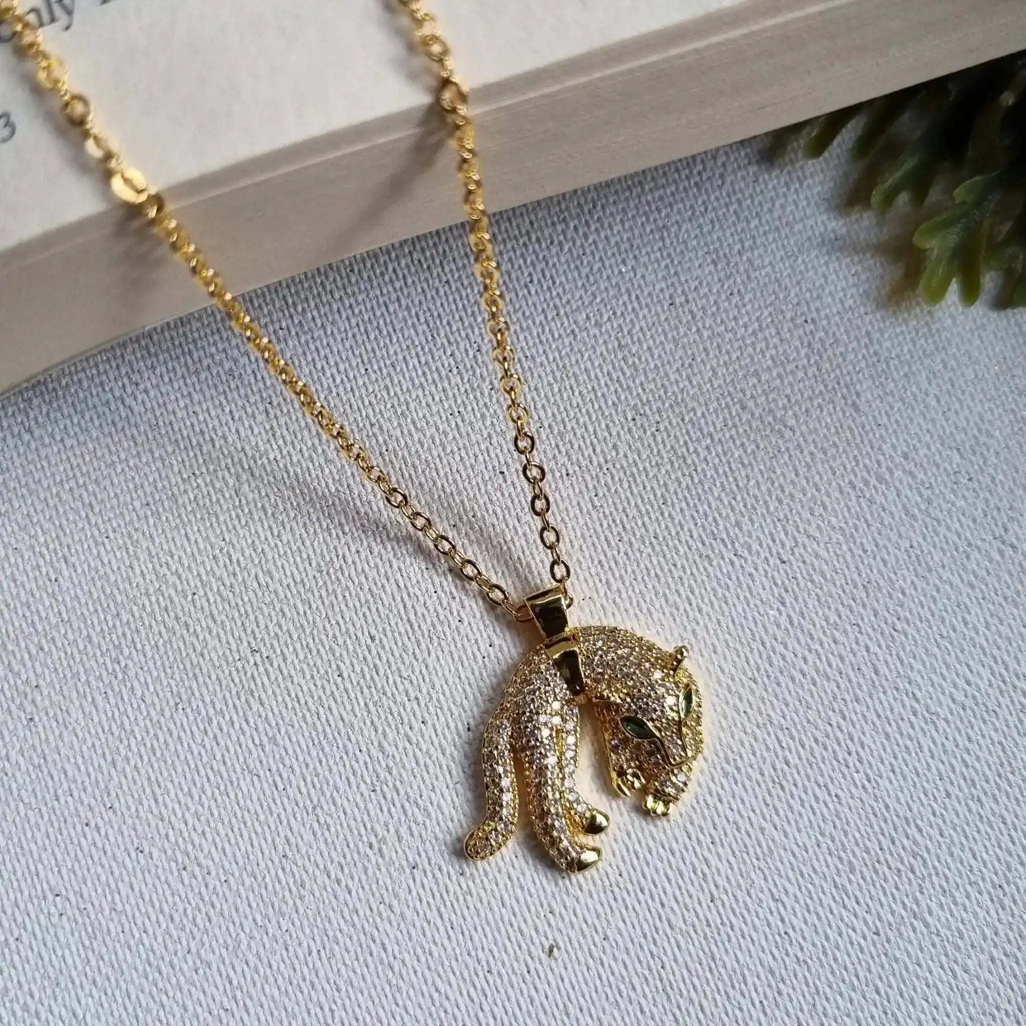 Vintage Panther Pendant Chain