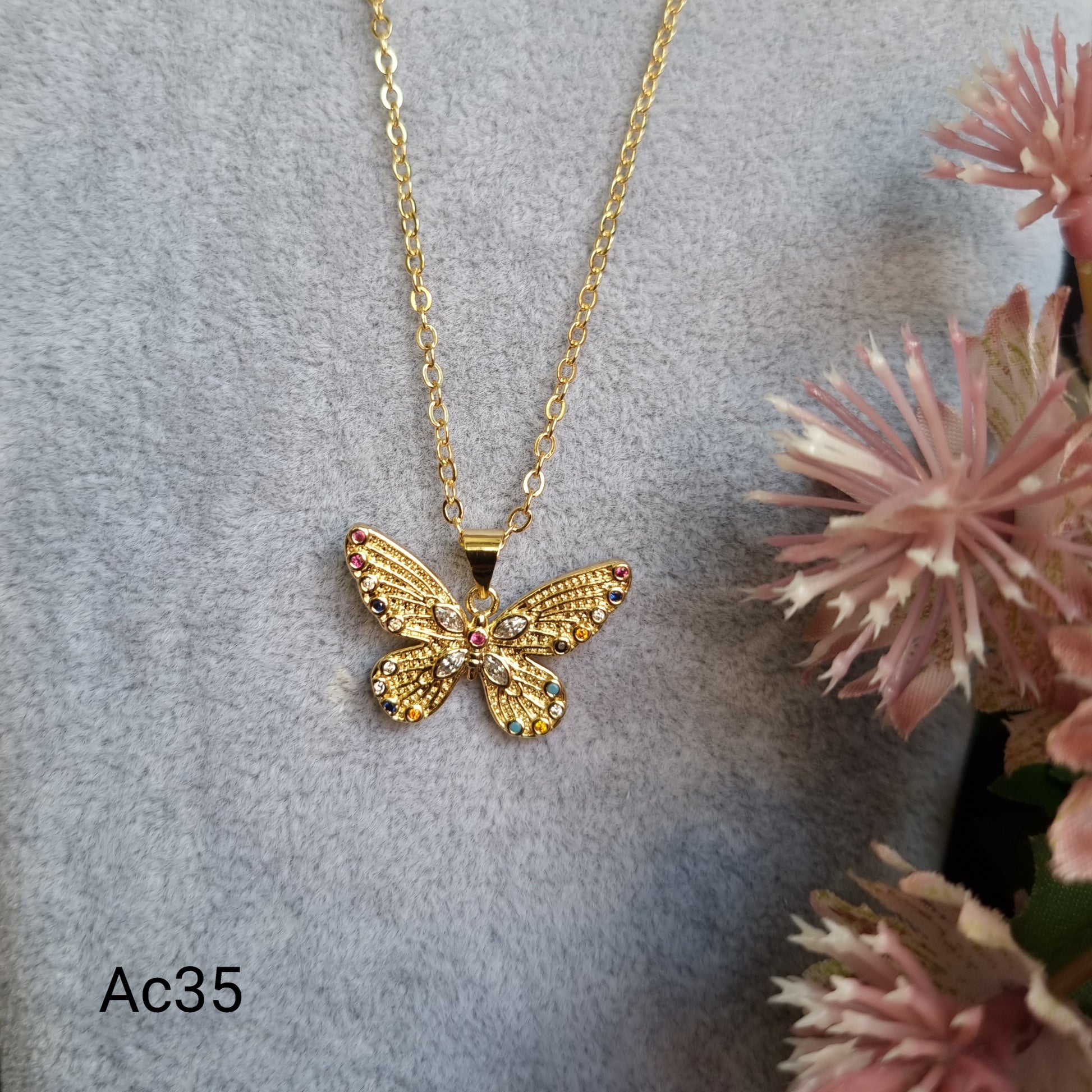 Web Butterfly Chain