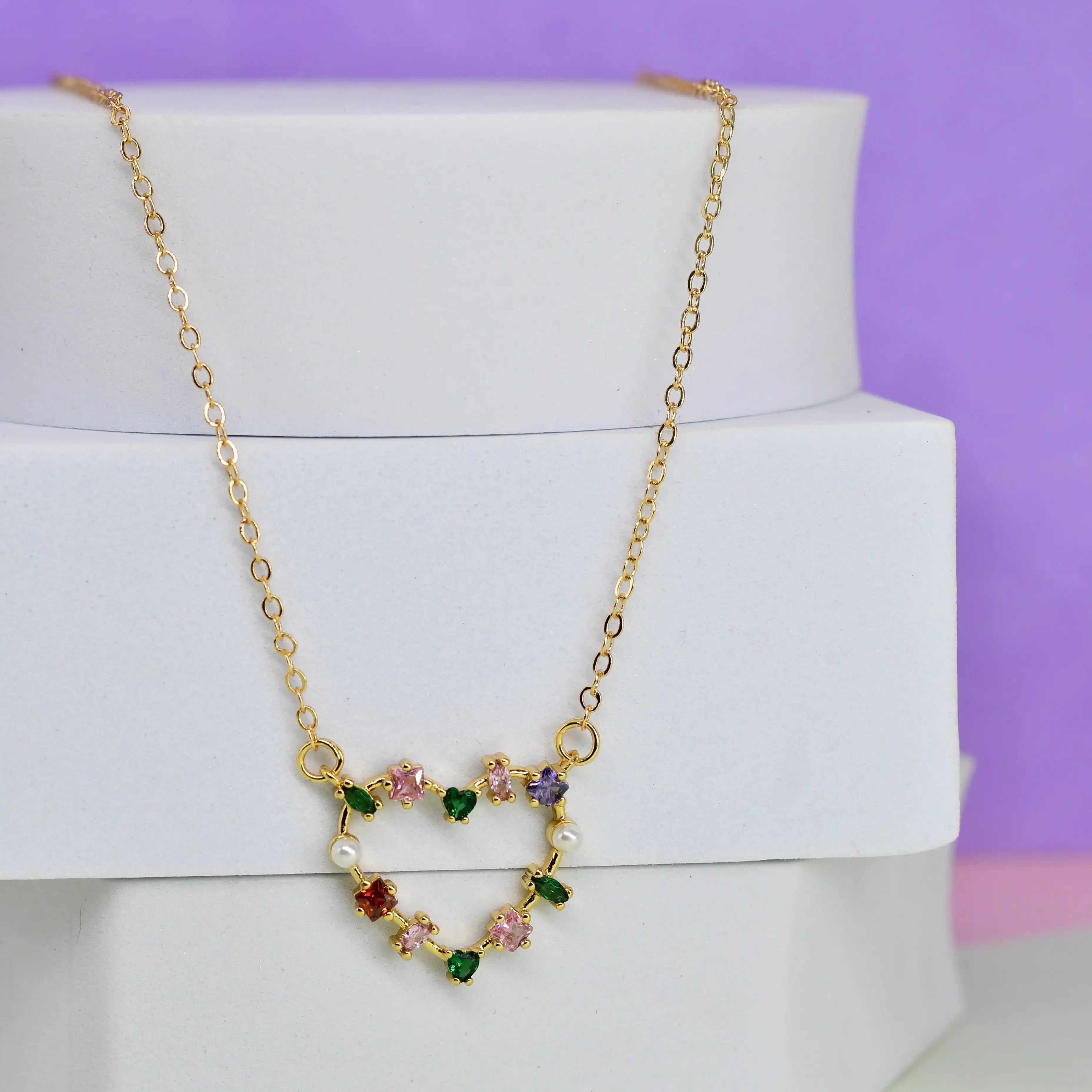 Wreath of Love Pendant Chain