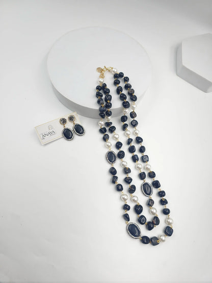 Double Line Agates With Baroque Set