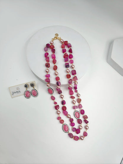 Double Line Agates With Baroque Set