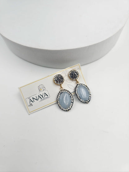 Double Line Agates With Baroque Set