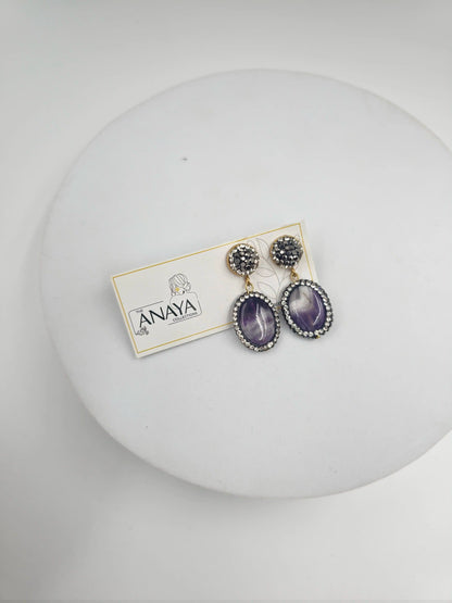 Double Line Agates With Baroque Set