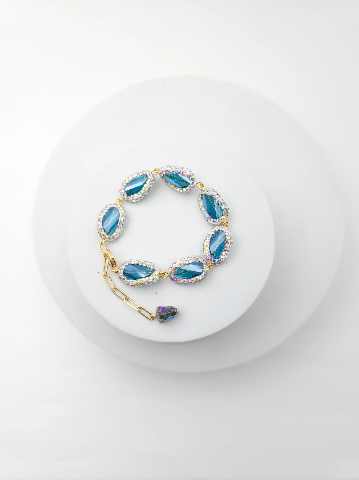 Regal Pearl Drop Bracelet