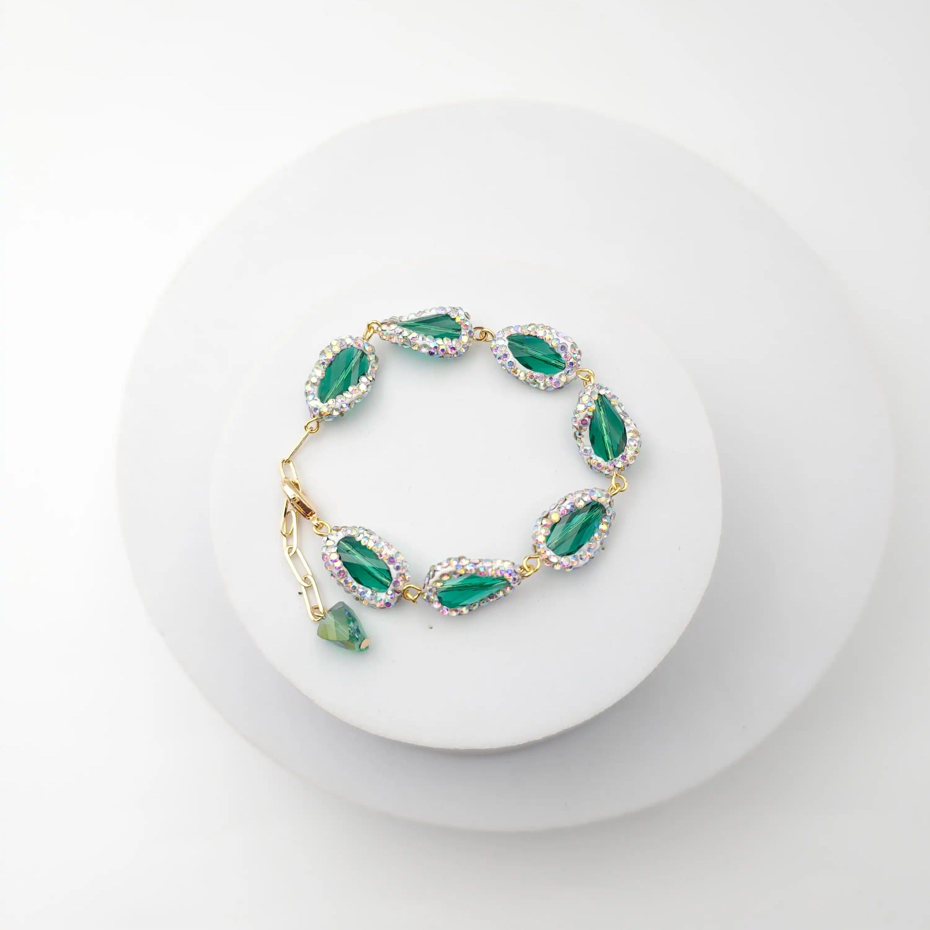 Regal Pearl Drop Bracelet