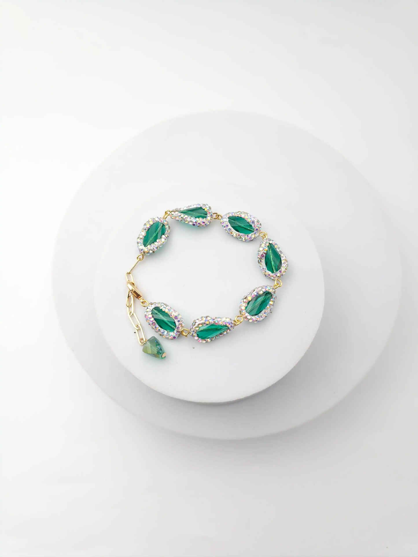 Regal Pearl Drop Bracelet