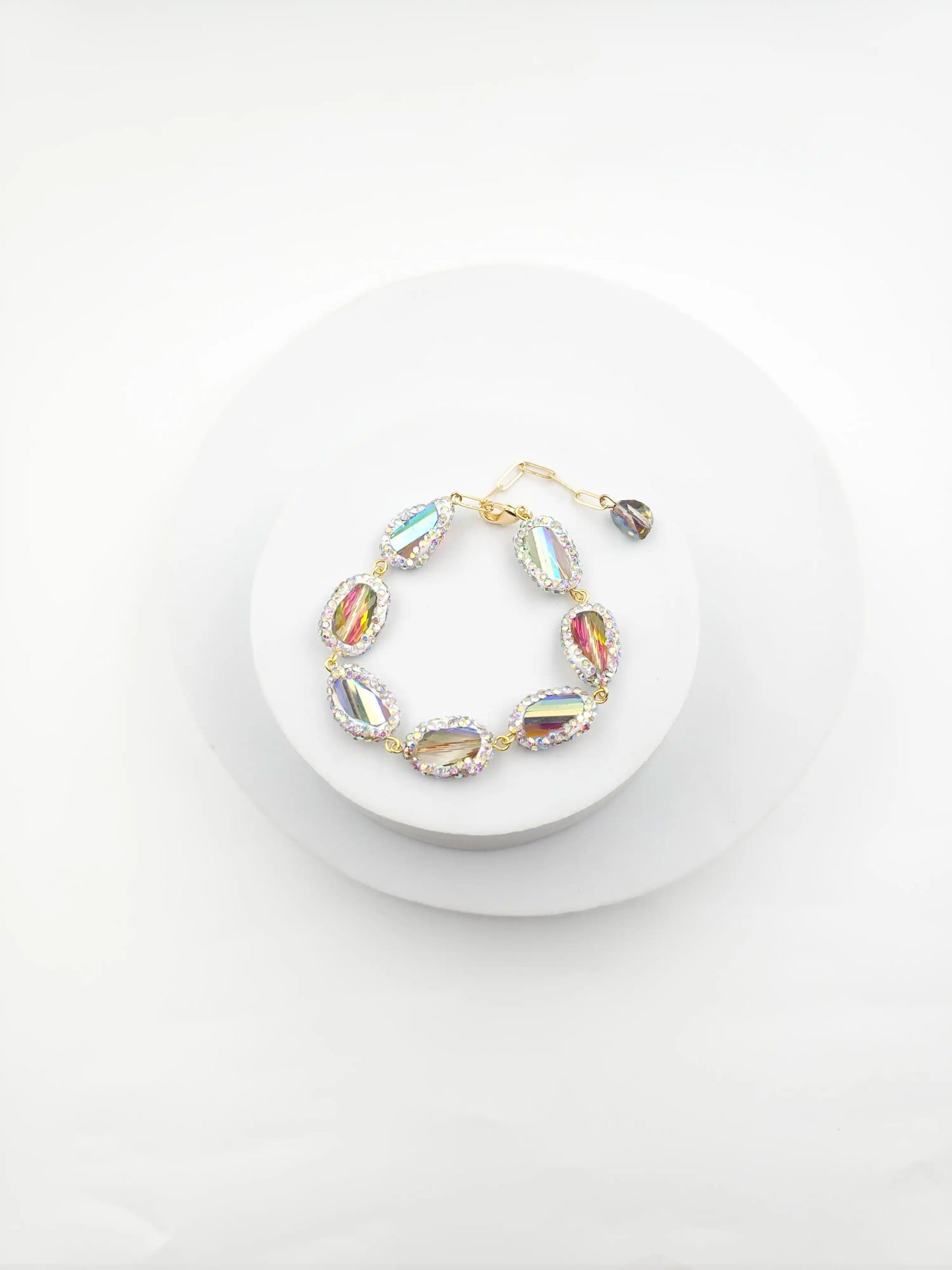 Regal Pearl Drop Bracelet