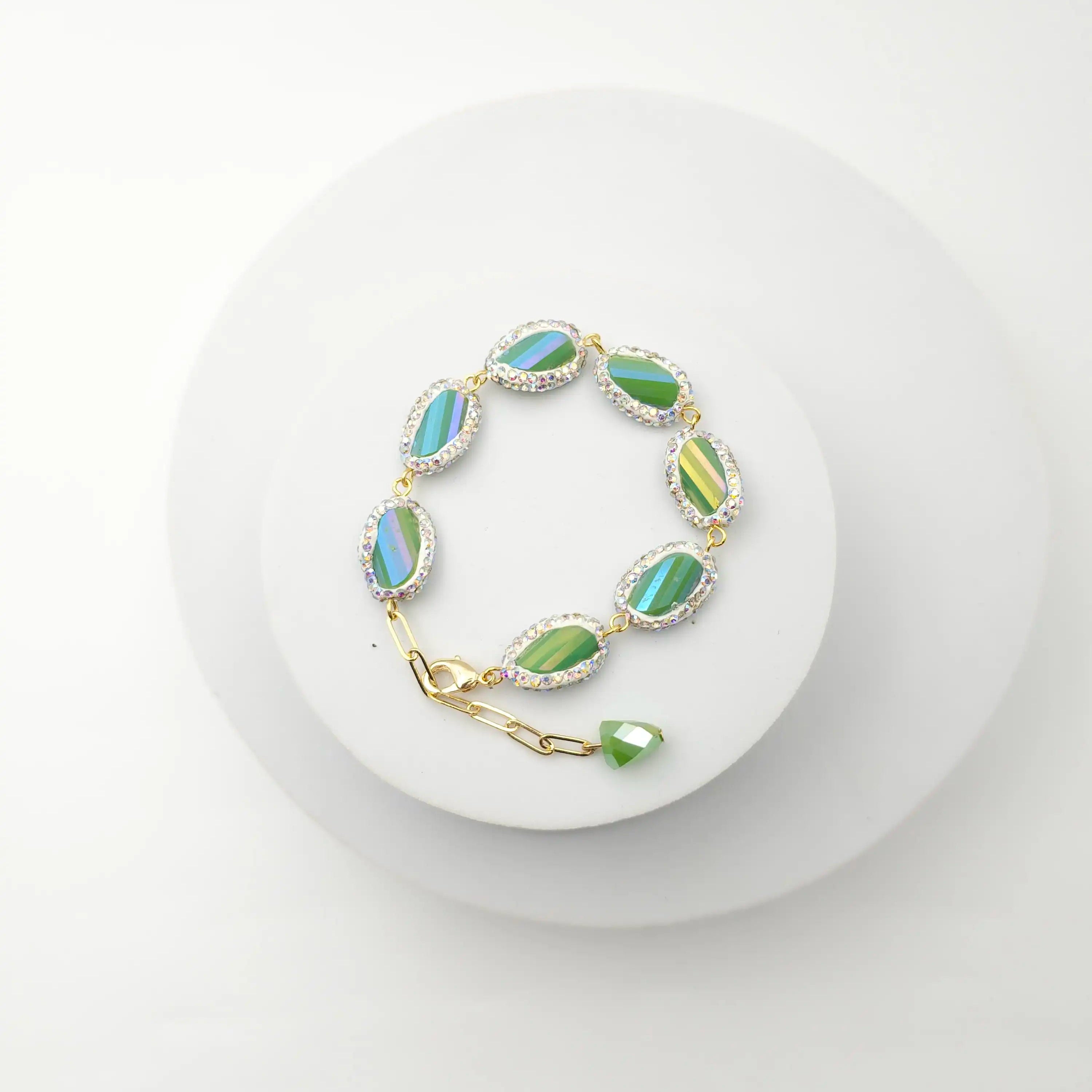 Regal Pearl Drop Bracelet