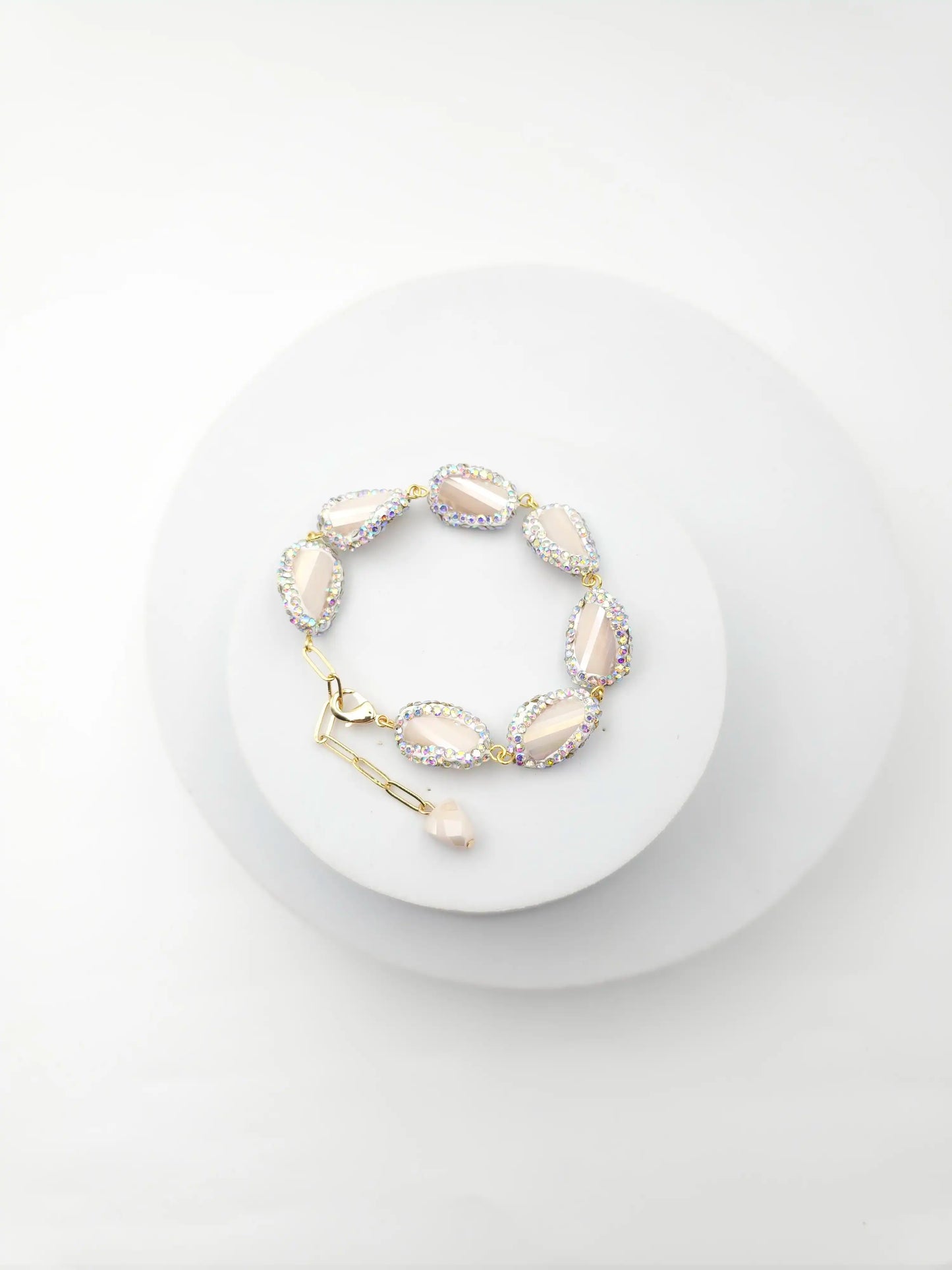Regal Pearl Drop Bracelet
